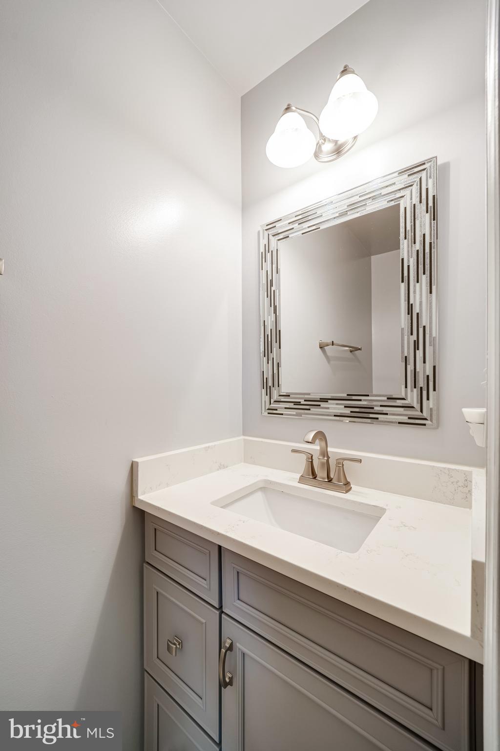 HUNTINGTON STATION - Residential