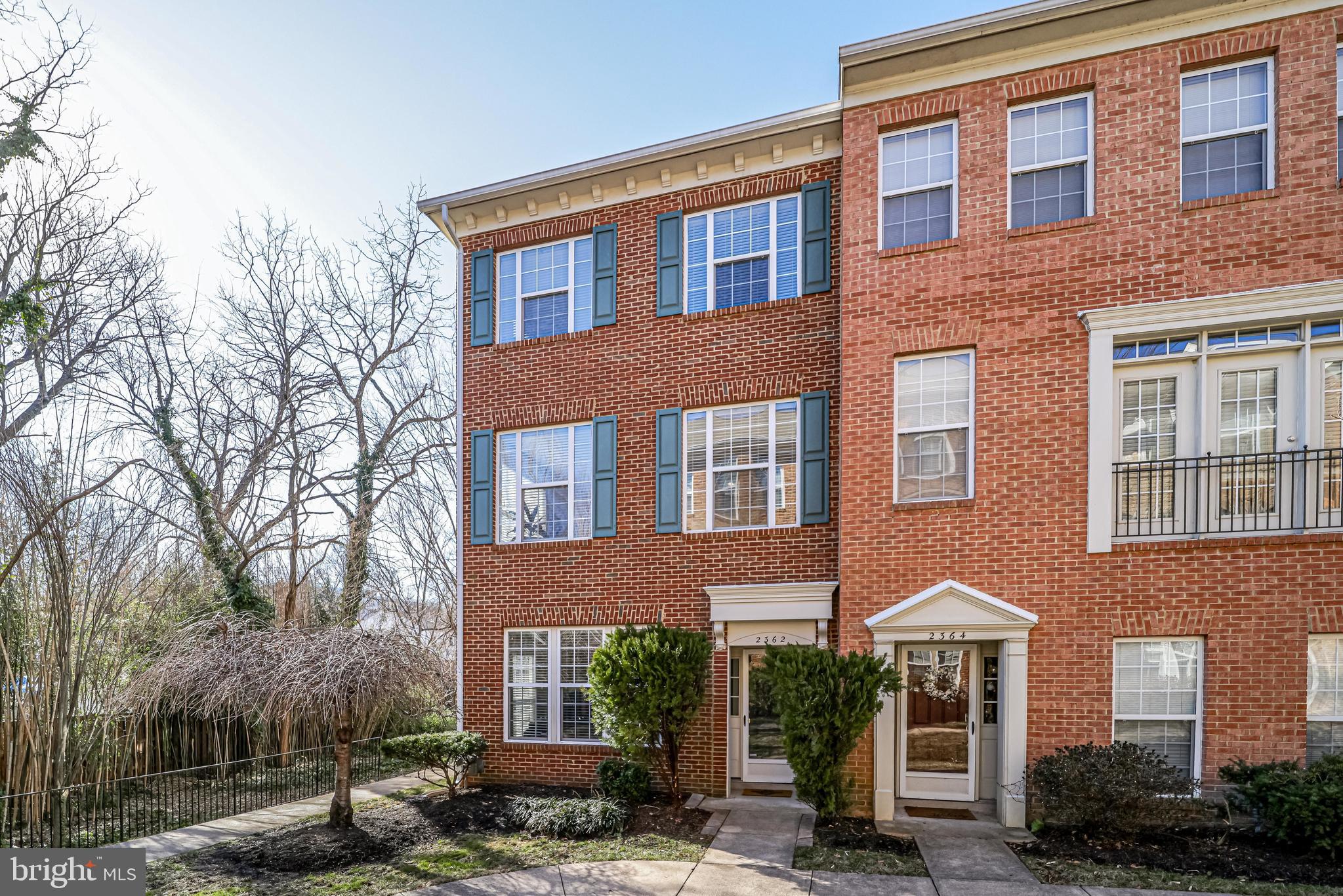 HUNTINGTON STATION - Residential