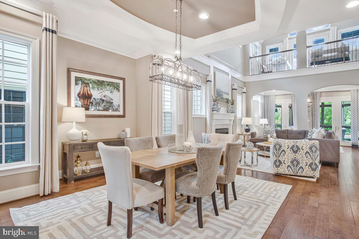 CROWN FARM - Residential