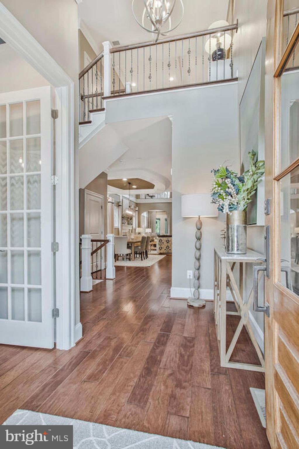 CROWN FARM - Residential