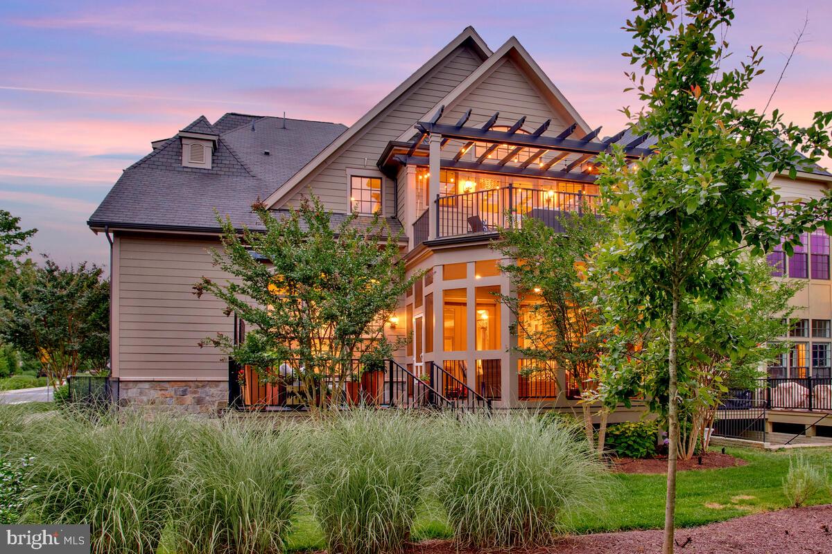 448 SALK CIRCLE