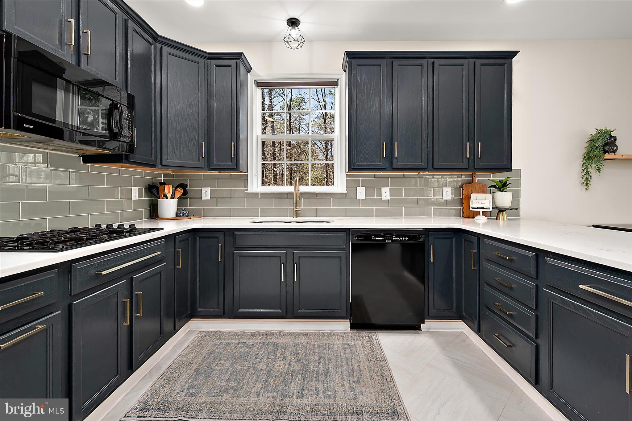 SENATE HEIGHTS - Residential