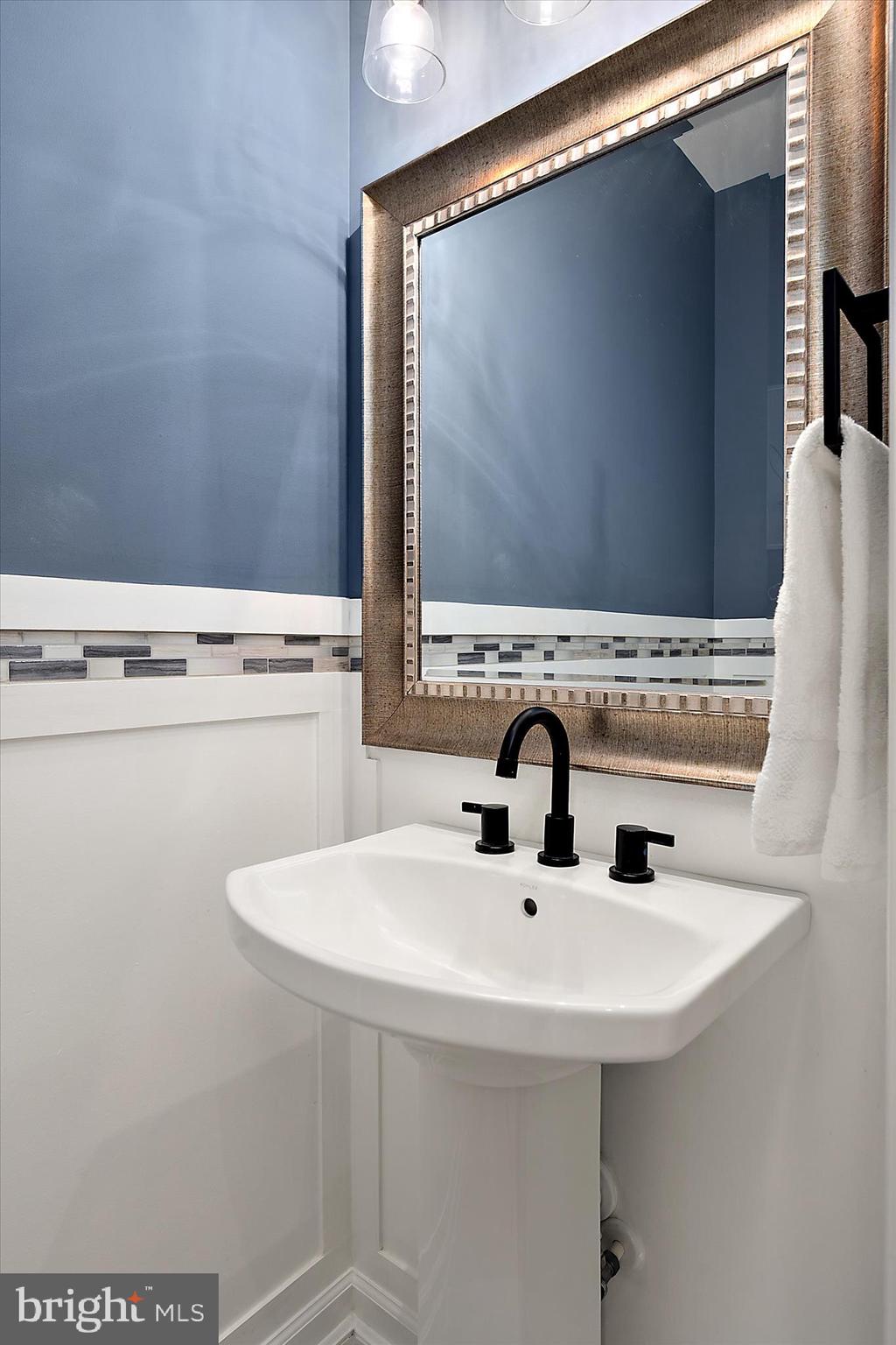 SENATE HEIGHTS - Residential