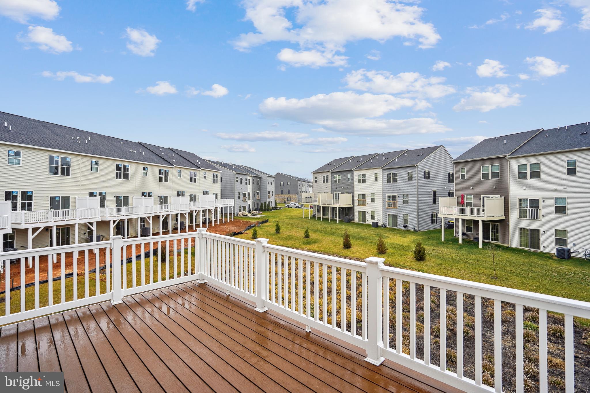 SIGNATURE CLUB - Residential