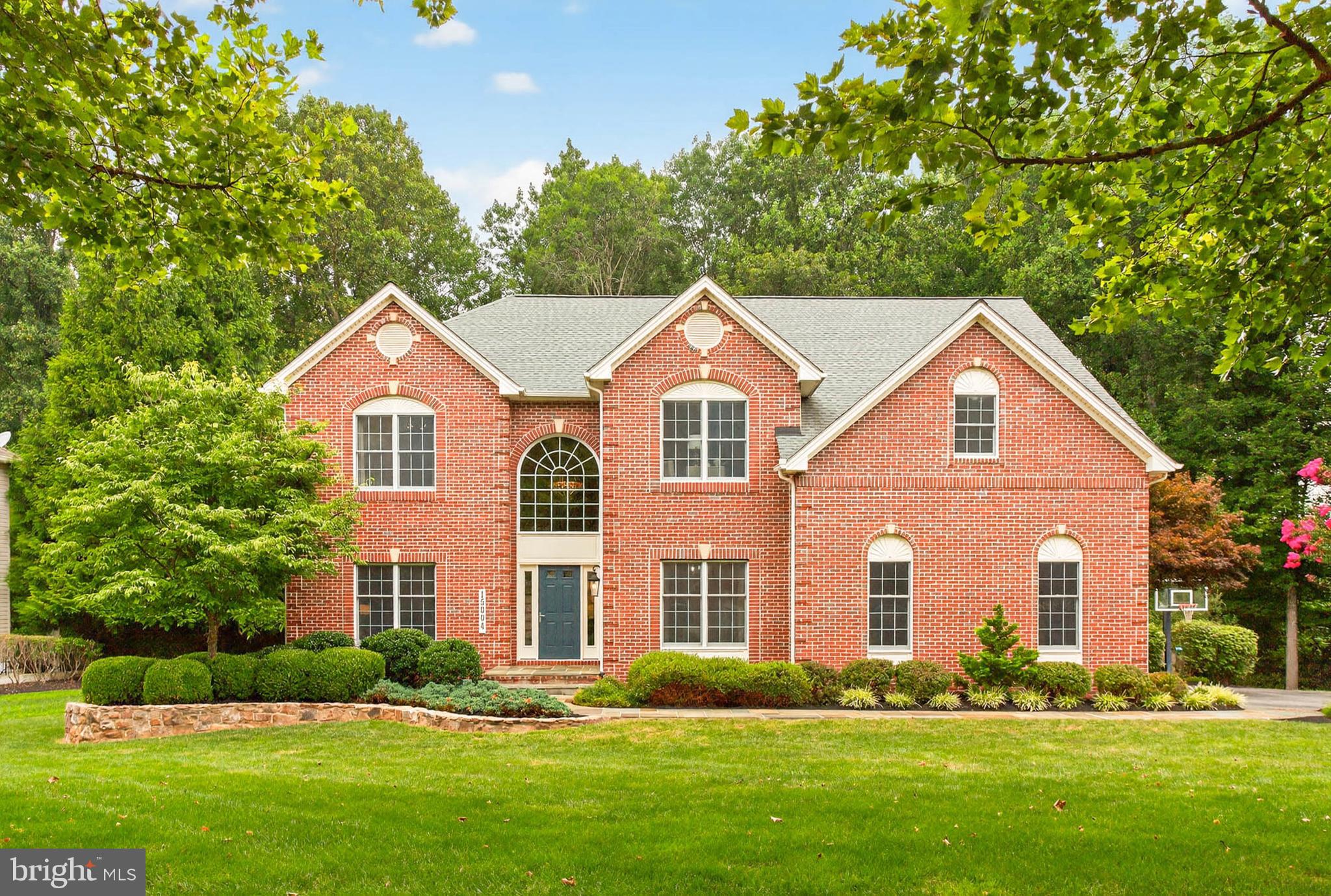 15004 OAK RIDGE COURT