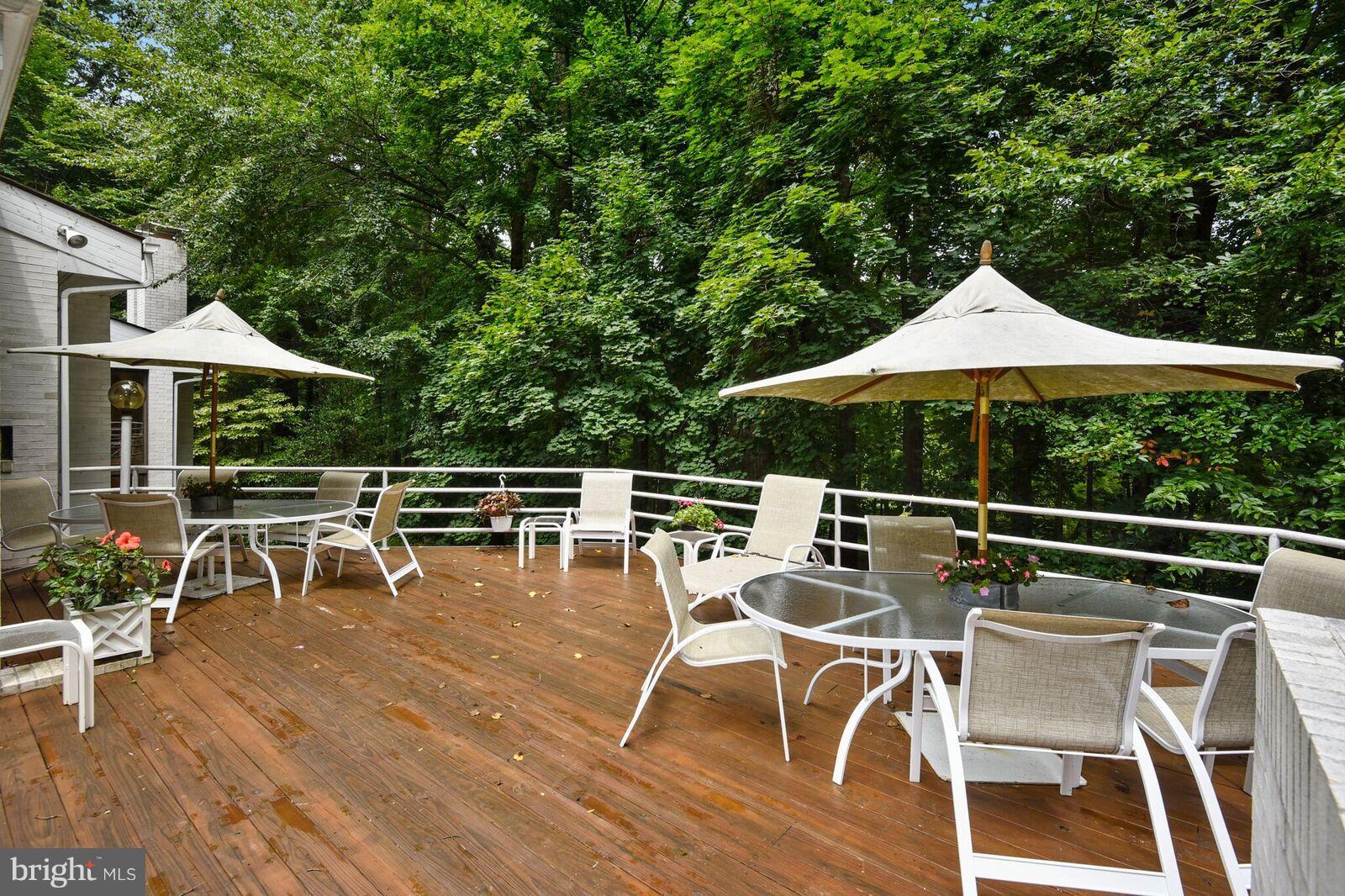 VALLEY GATE - Residential