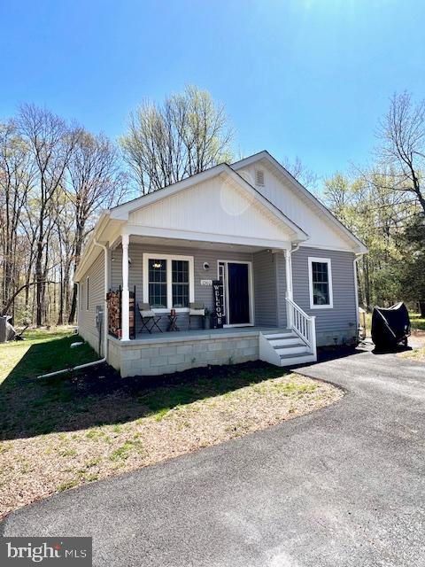 1362 W COLLEGE ROAD