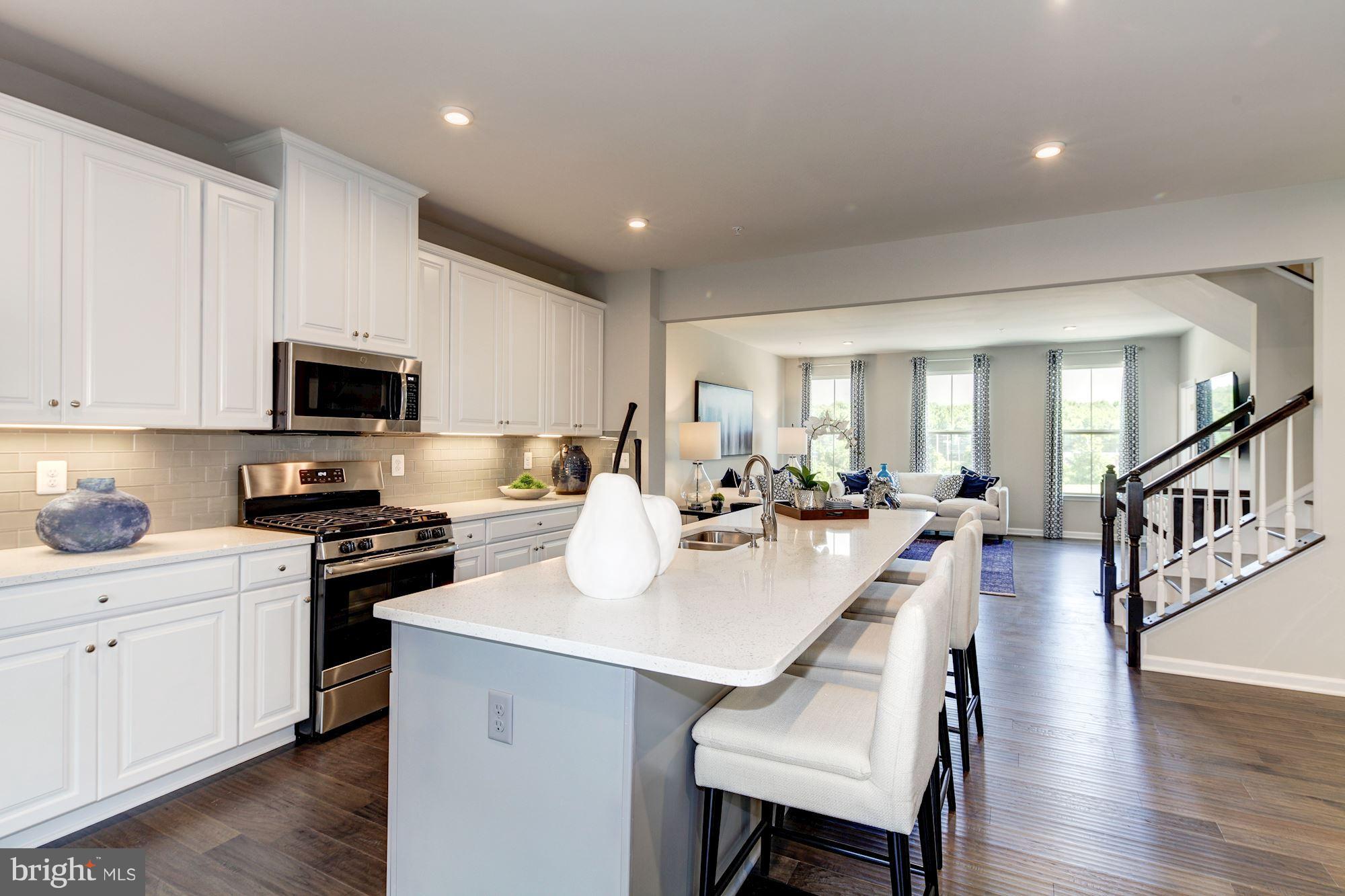 LAKE LINGANORE OAKDALE - Residential