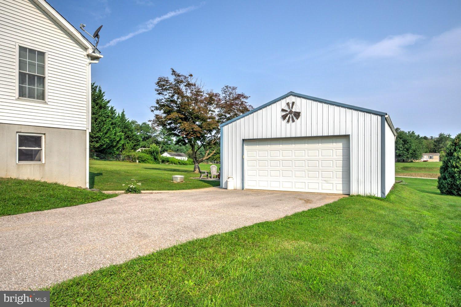 93 KENNICK DRIVE