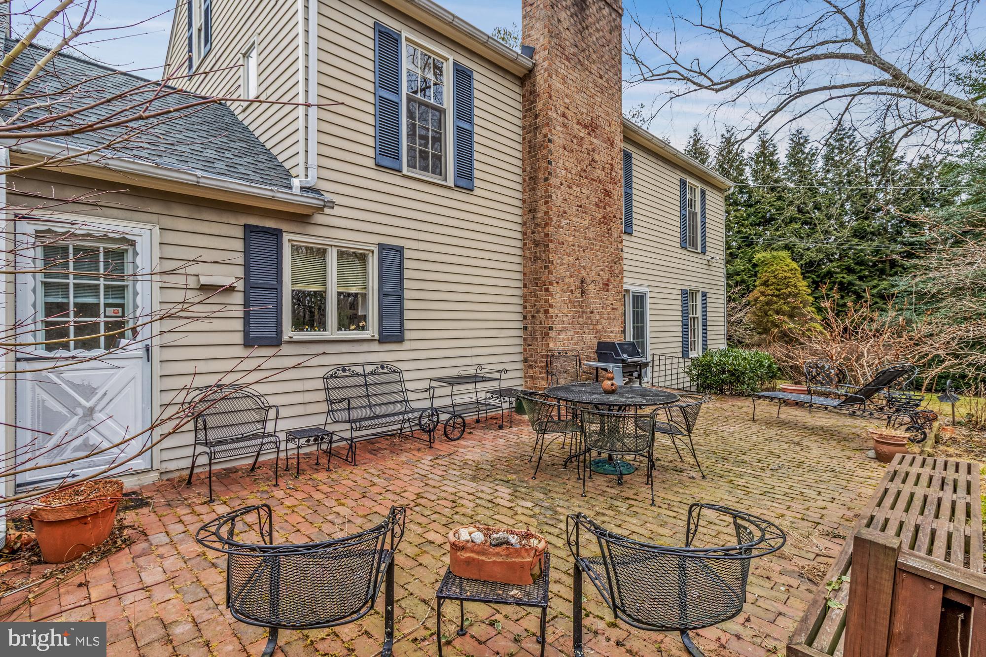 RAVENHURST - Residential