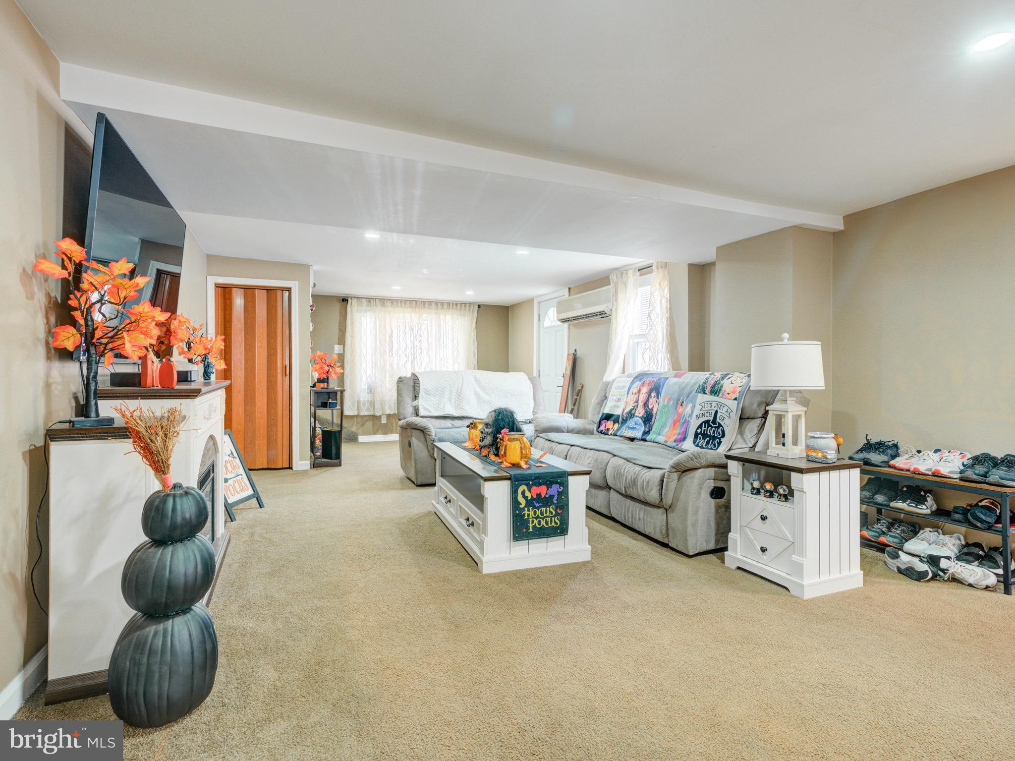 2752 KIRKBRIDE STREET 54