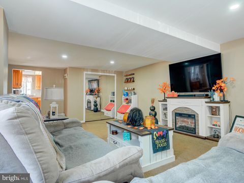 2752 KIRKBRIDE STREET 54 PHILADELPHIA PA 19137