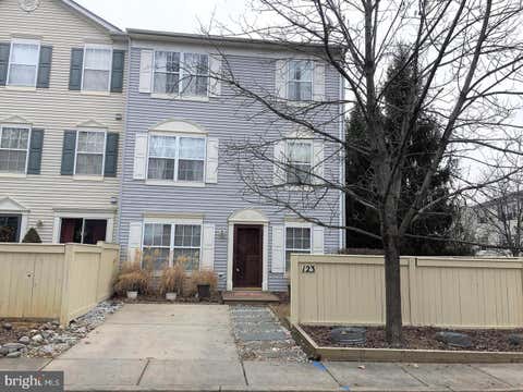 Townhouse For Rent - 123 Heathfield Drive<br/> FREDERICK, MD 21702