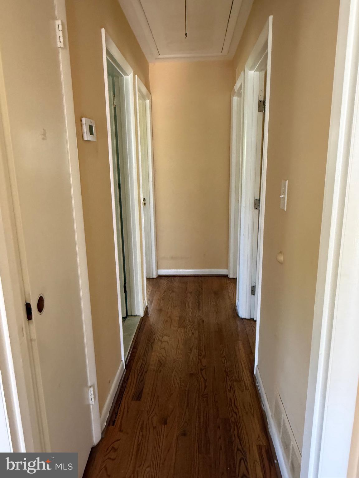 CATONSVILLE MANOR - Residential