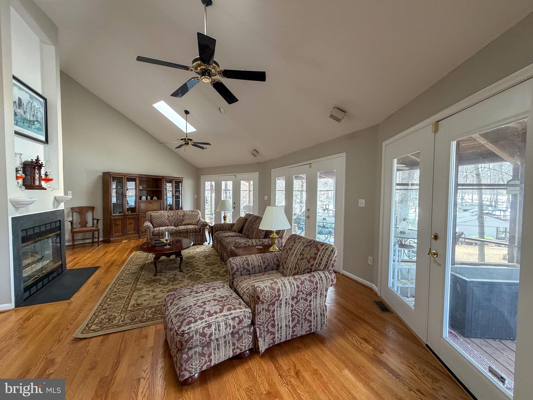 ROCKLAND CREEK ESTATES - Residential