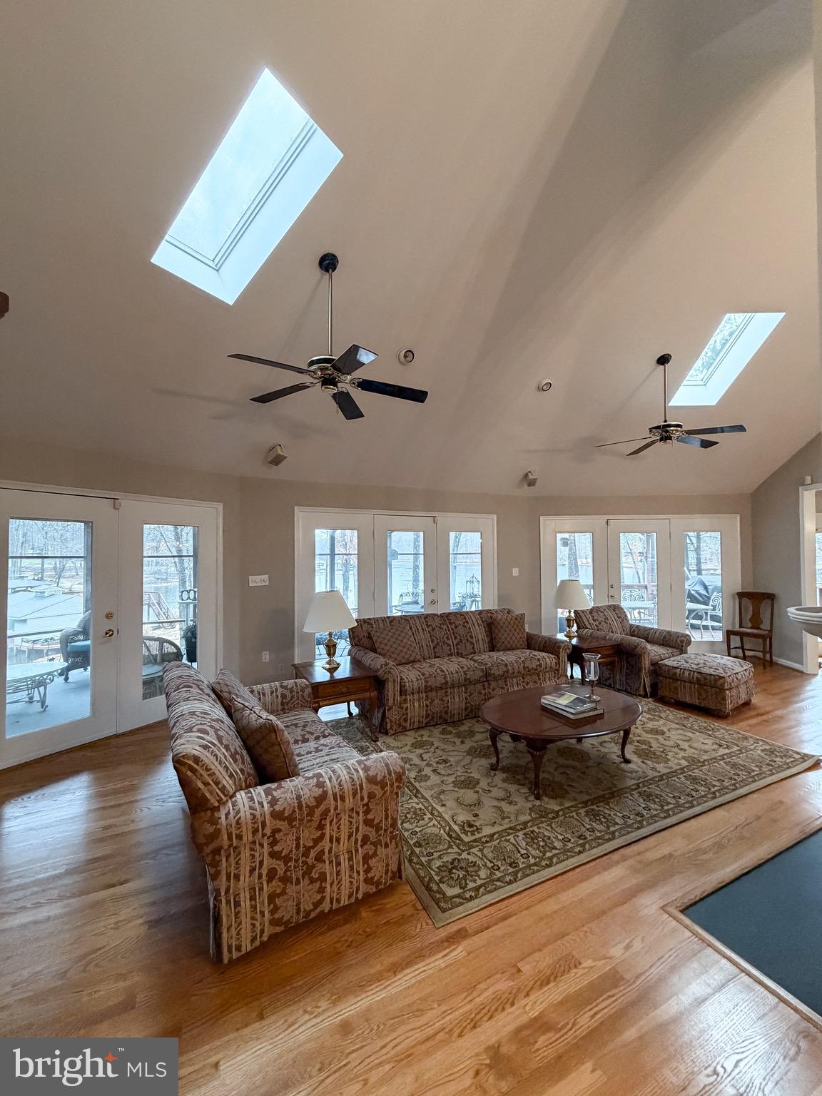 ROCKLAND CREEK ESTATES - Residential