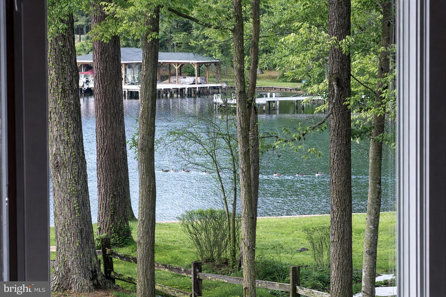 ROCKLAND CREEK ESTATES - Residential