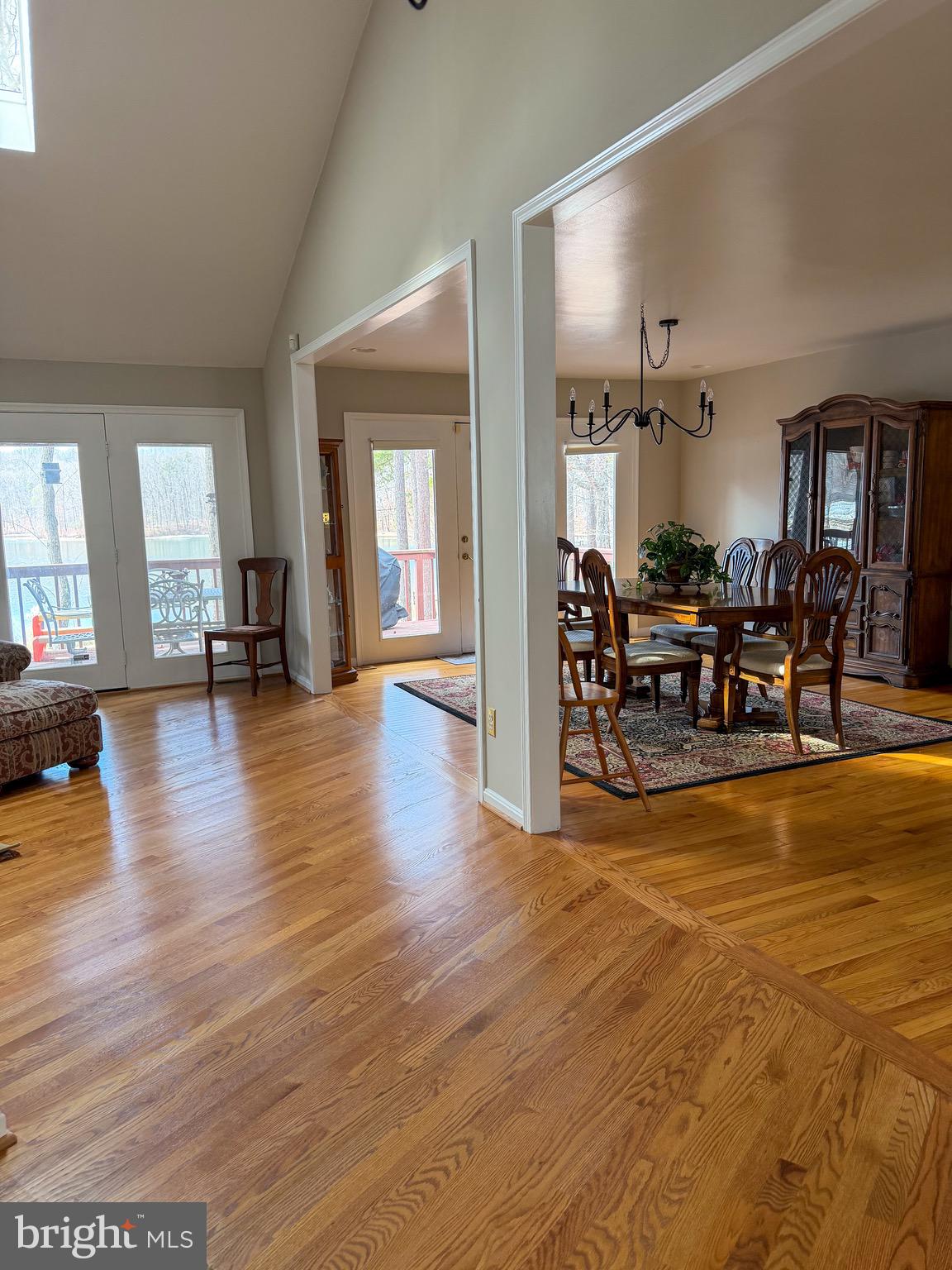 ROCKLAND CREEK ESTATES - Residential