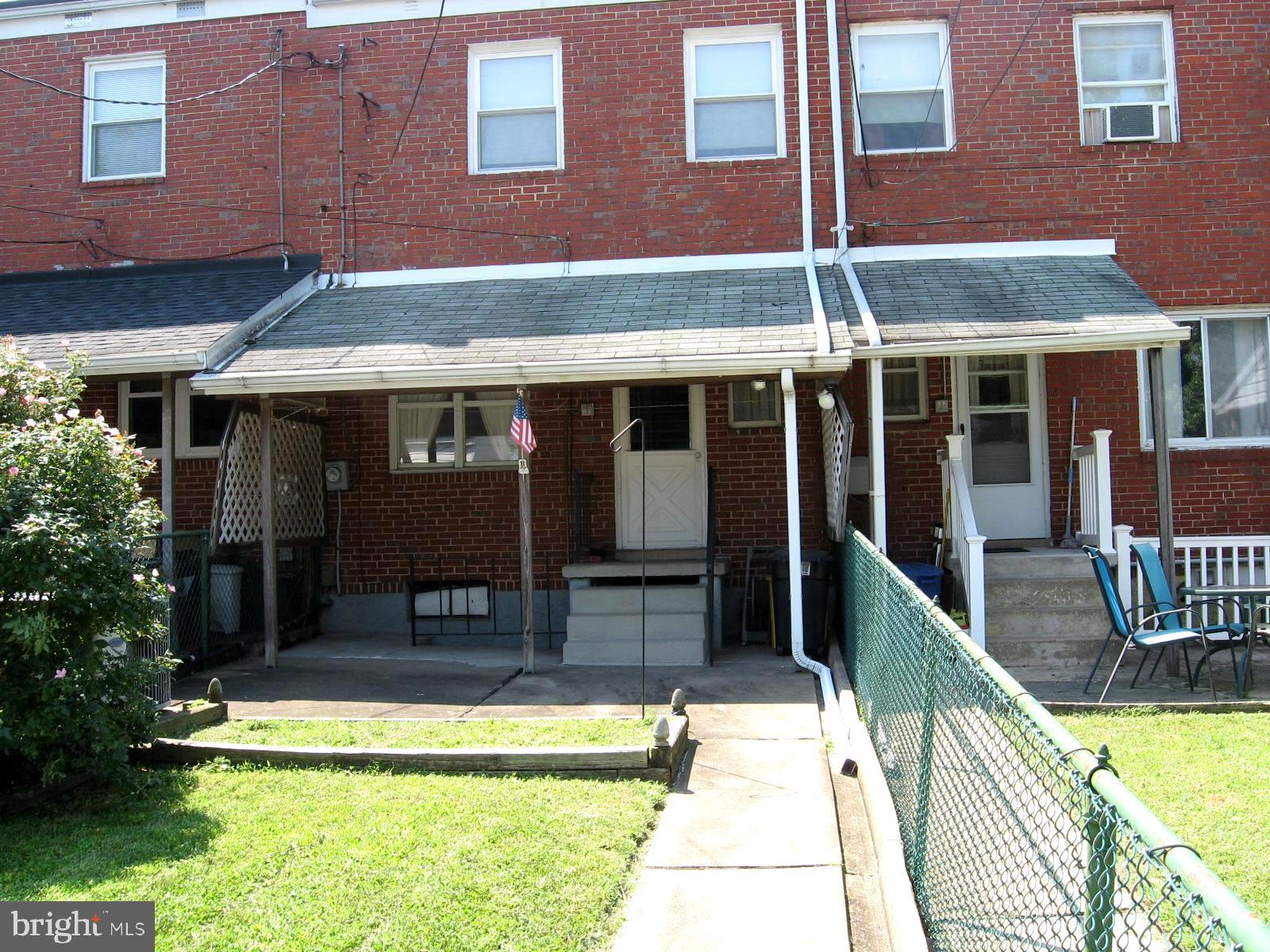 GRAY MANOR - Residential