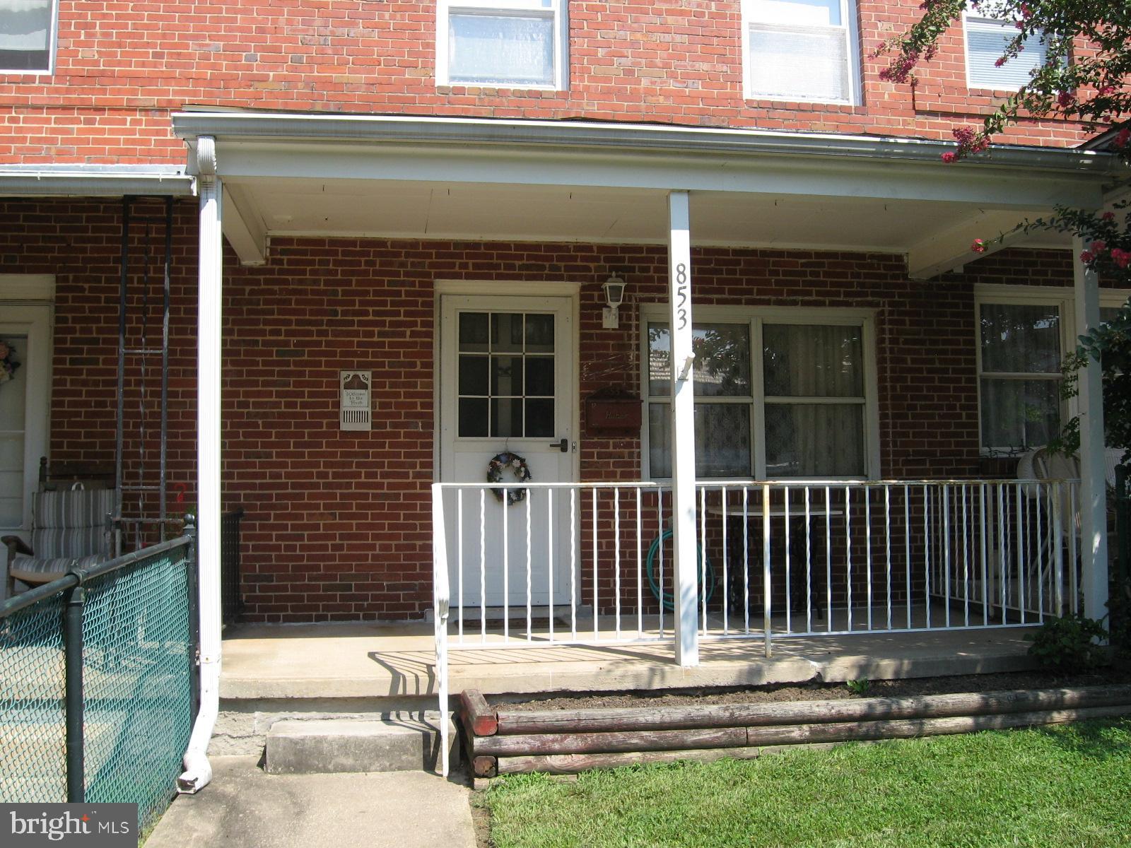 GRAY MANOR - Residential