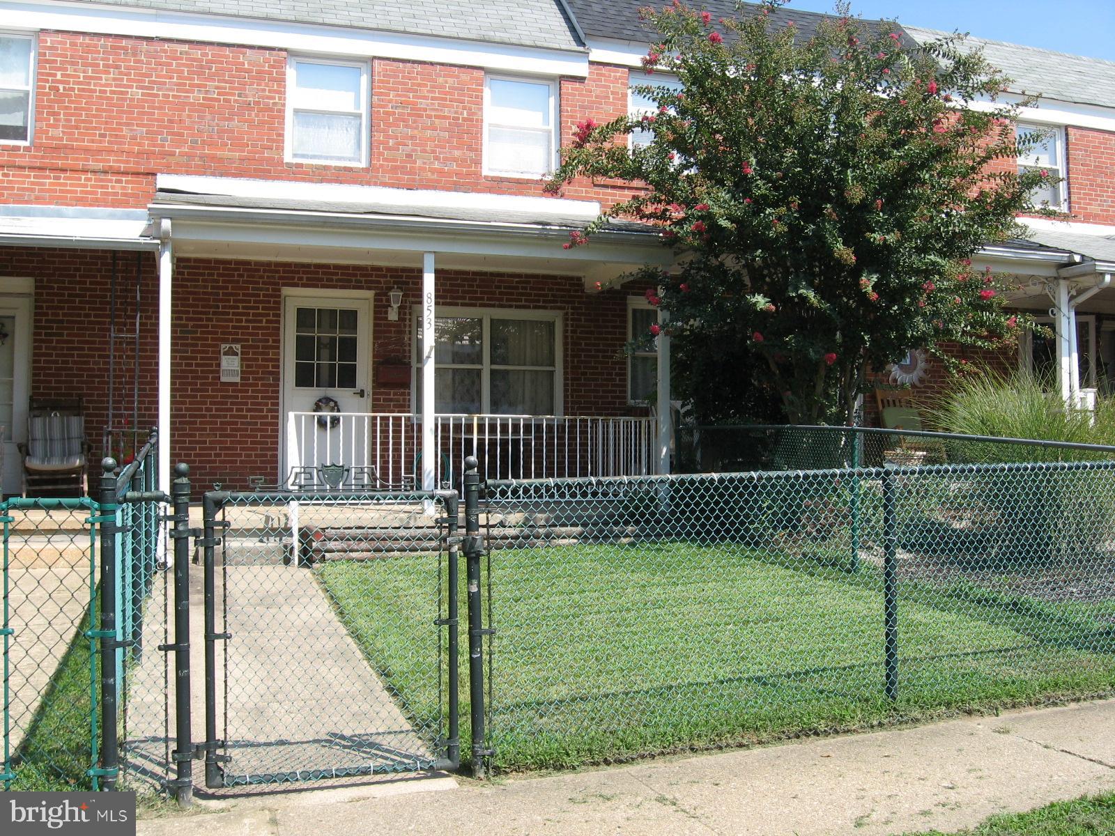 GRAY MANOR - Residential