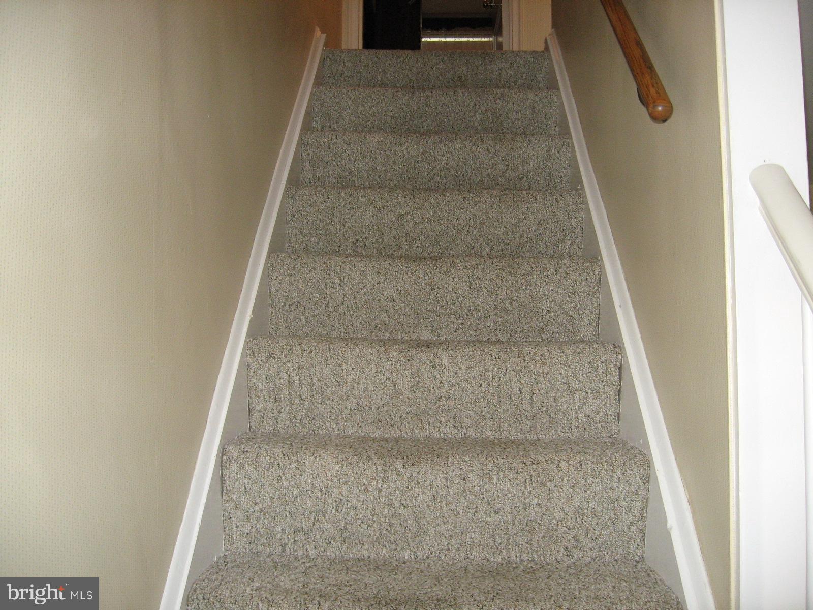 GRAY MANOR - Residential