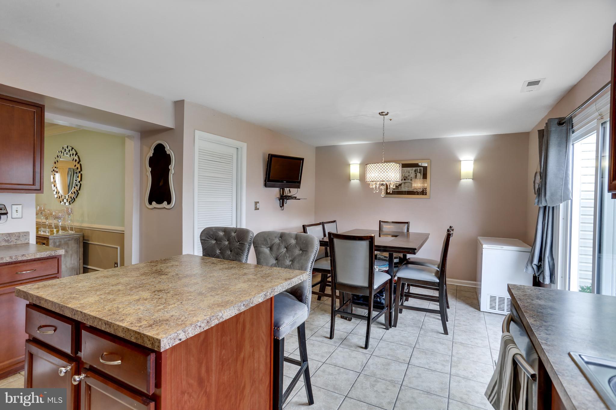 ST CHARLES SUB - DORCHESTER - Residential