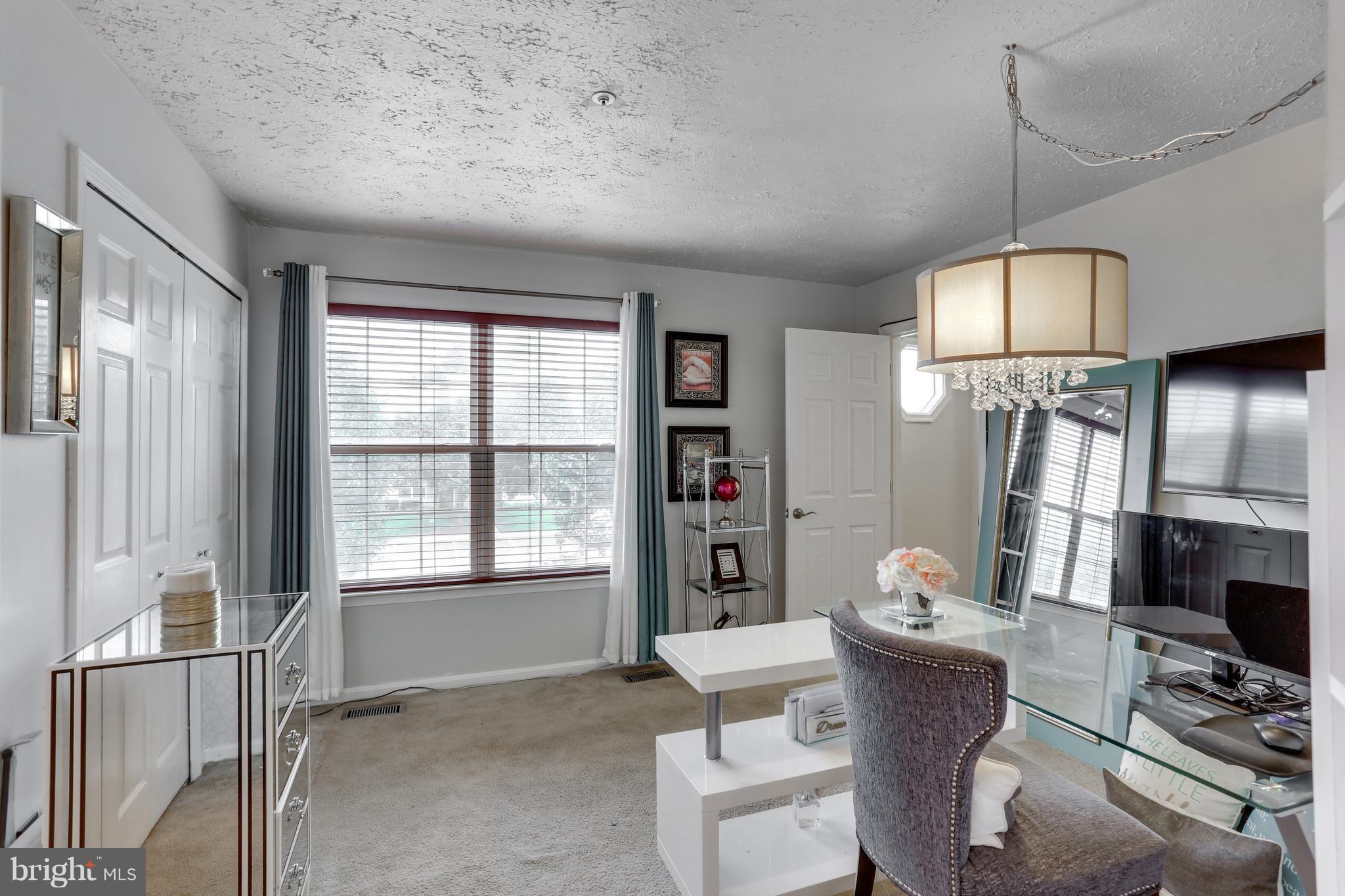 ST CHARLES SUB - DORCHESTER - Residential