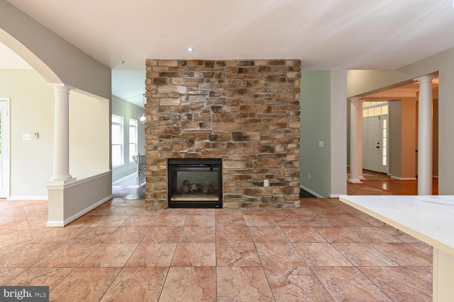 KIM ESTATES - Residential