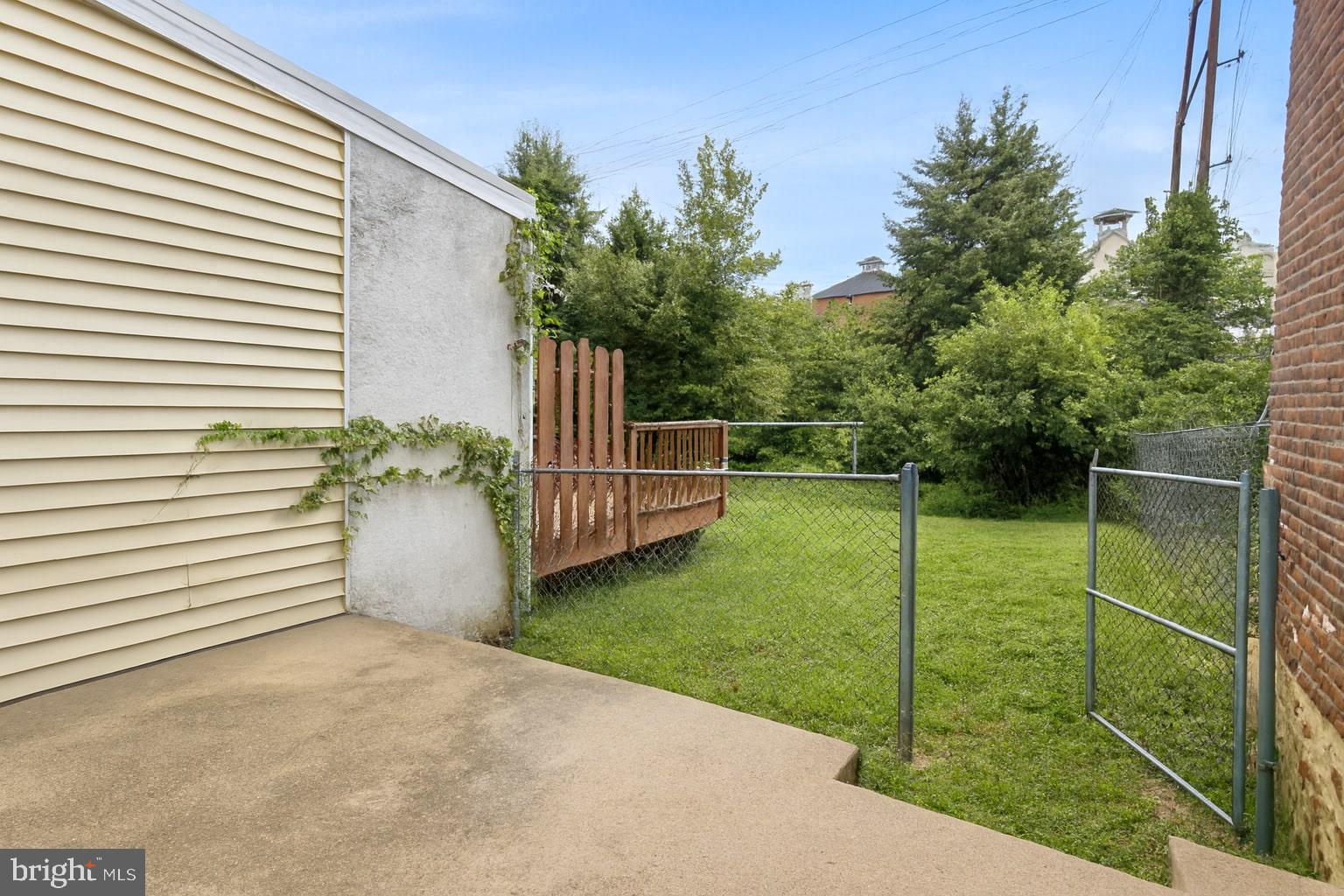 CONSHOHOCKEN - Residential Lease