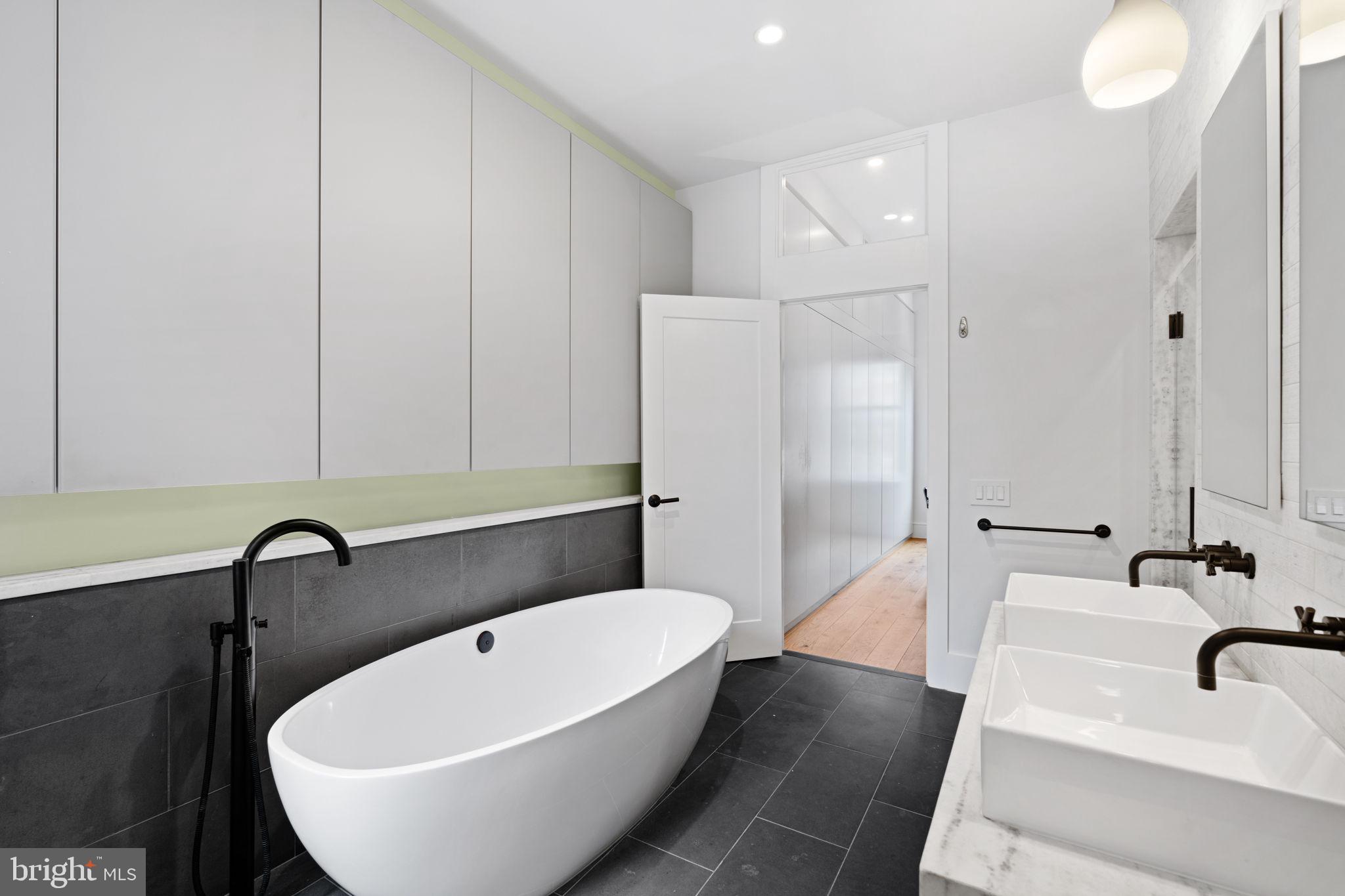 FITLER SQUARE - Residential