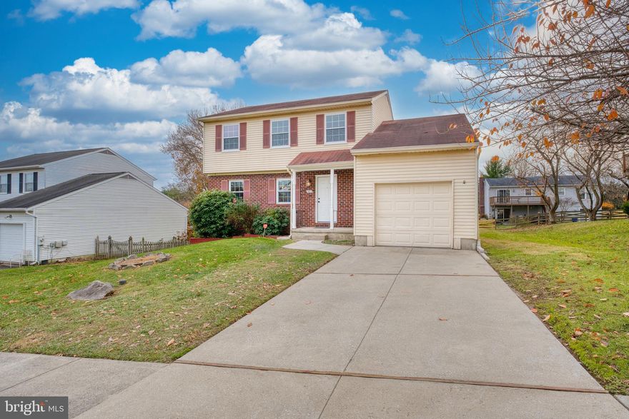 Welcome to this exceptionally updated and meticulously maintained 4-bedroom, 3.5 bedroom home! Boasting newly painted interiors, this home exudes a fresh ambiance throughout its spacious living areas flooded with natural light. The main level features an expansive layout, including a formal living and dining room for entertaining. The fully updated kitchen is a highlight, featuring new countertops, cabinets, and stainless steel appliances. Adjacent to the kitchen, the family room opens onto a spacious deck, perfect for entertaining or relaxing. The finished basement offers incredible versatility, with a huge recreation room, an eat-in kitchen, a bedroom and a full bathroom—ideal for guest accommodation or in-law quarters. The utility room includes a washer and dryer for added convenience. Upstairs, the master suite provides a peaceful retreat with an ensuite bathroom and generous space. All bedrooms are designed with ample clothing storage. The outdoor space is equally impressive, with a huge backyard and private garage. This move-in ready home is a true Nottingham gem. ACT FAST, WILL NOT LAST!