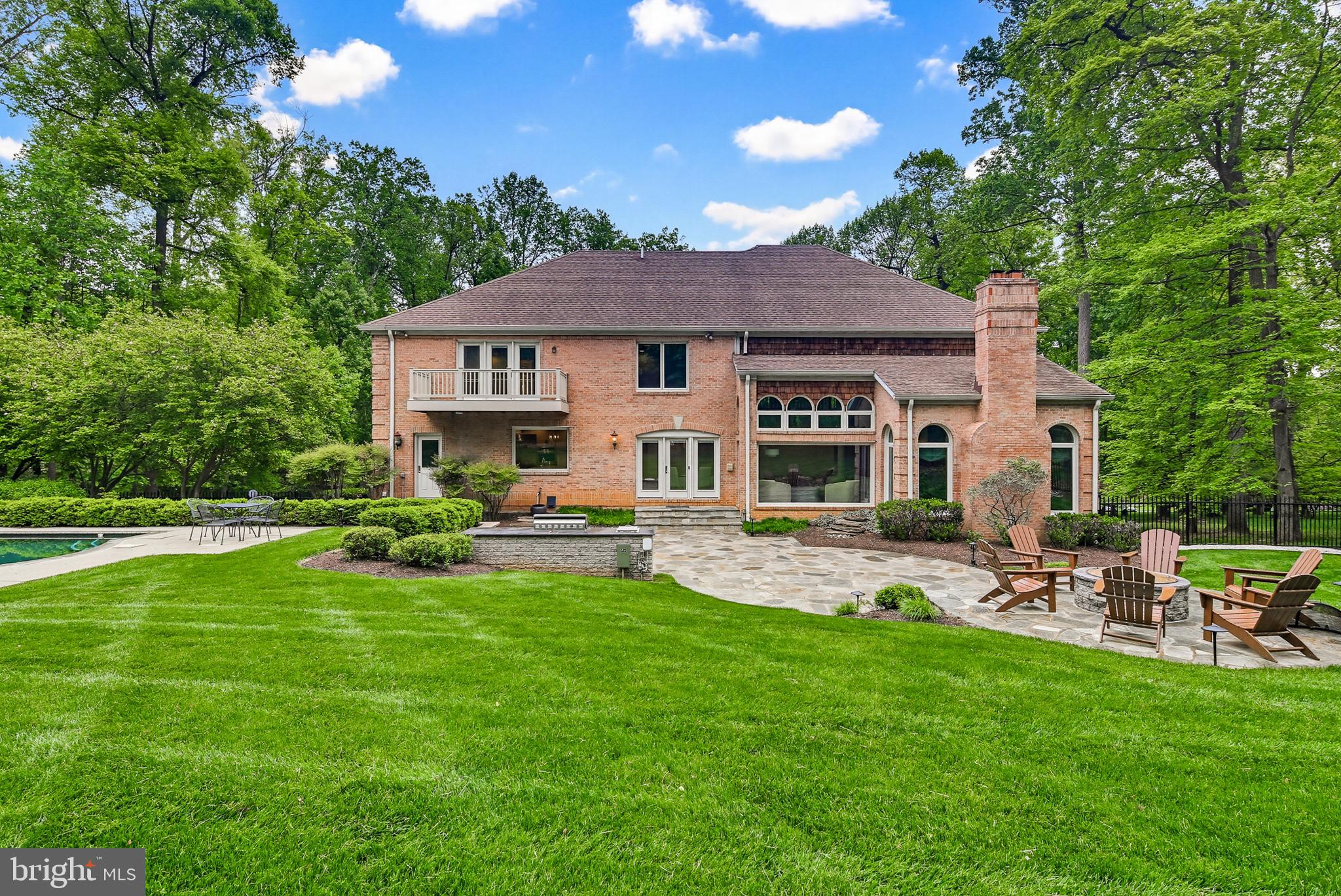 BUCKSKIN WOODS - Residential