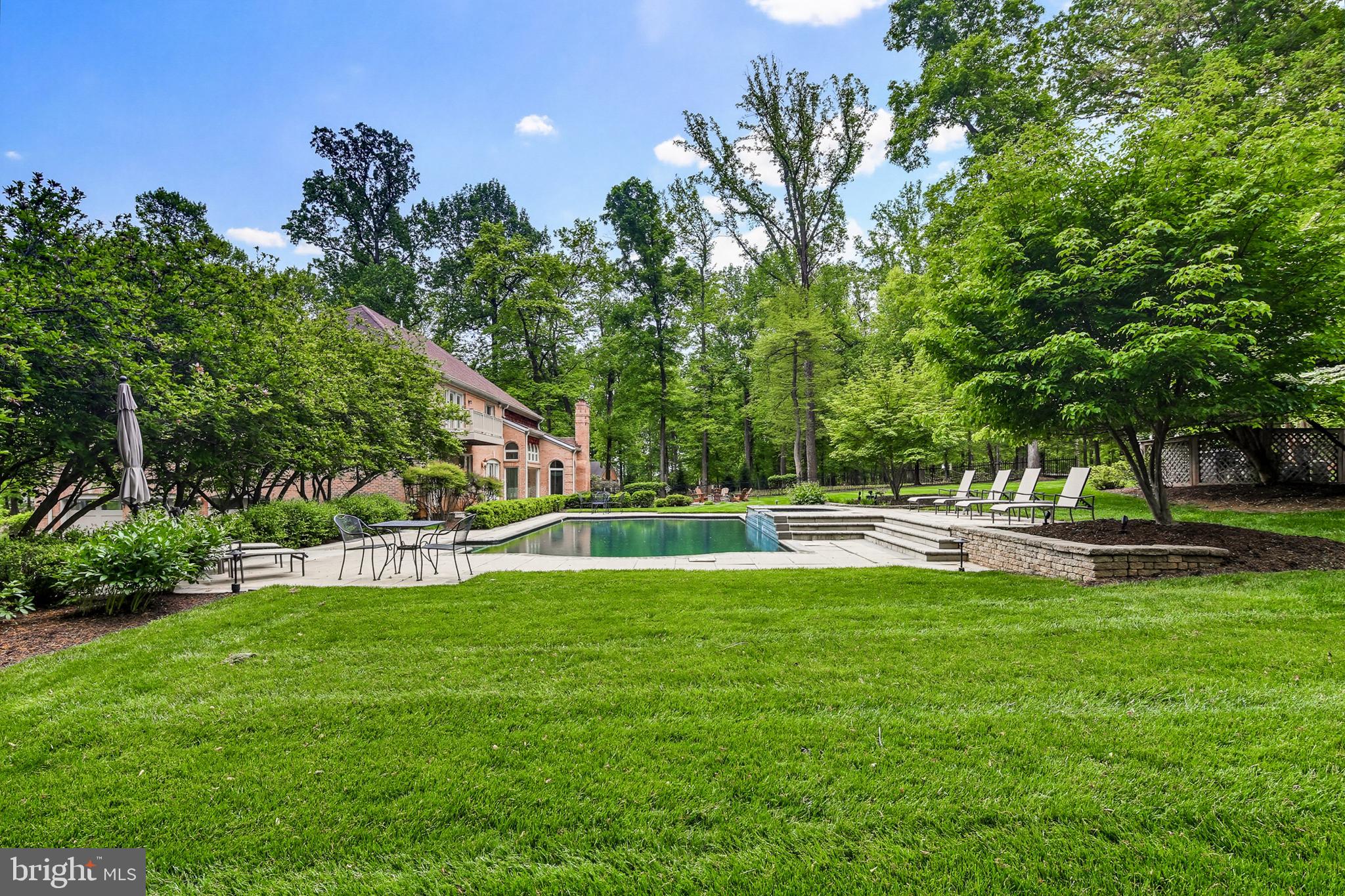 BUCKSKIN WOODS - Residential