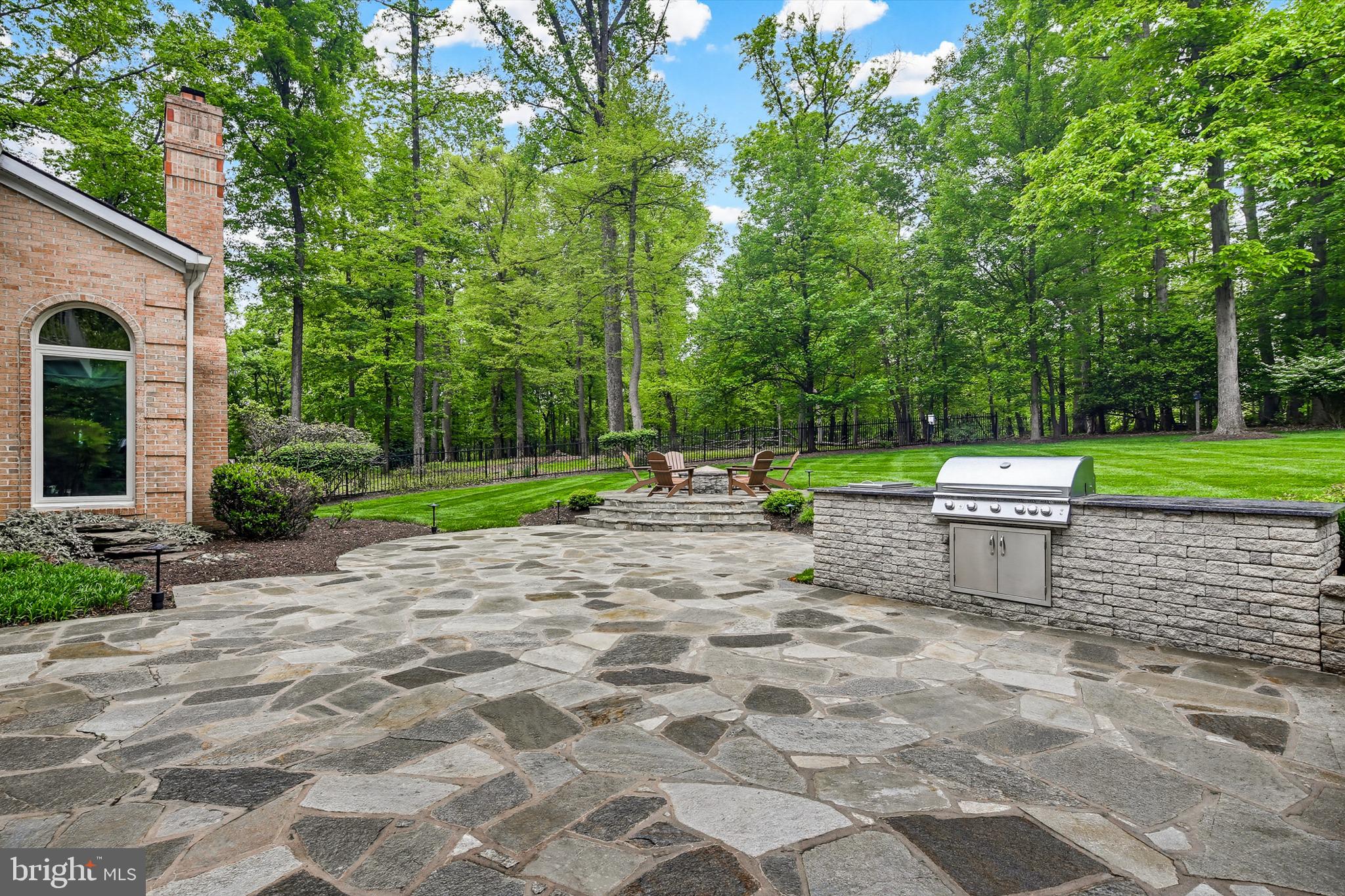 BUCKSKIN WOODS - Residential