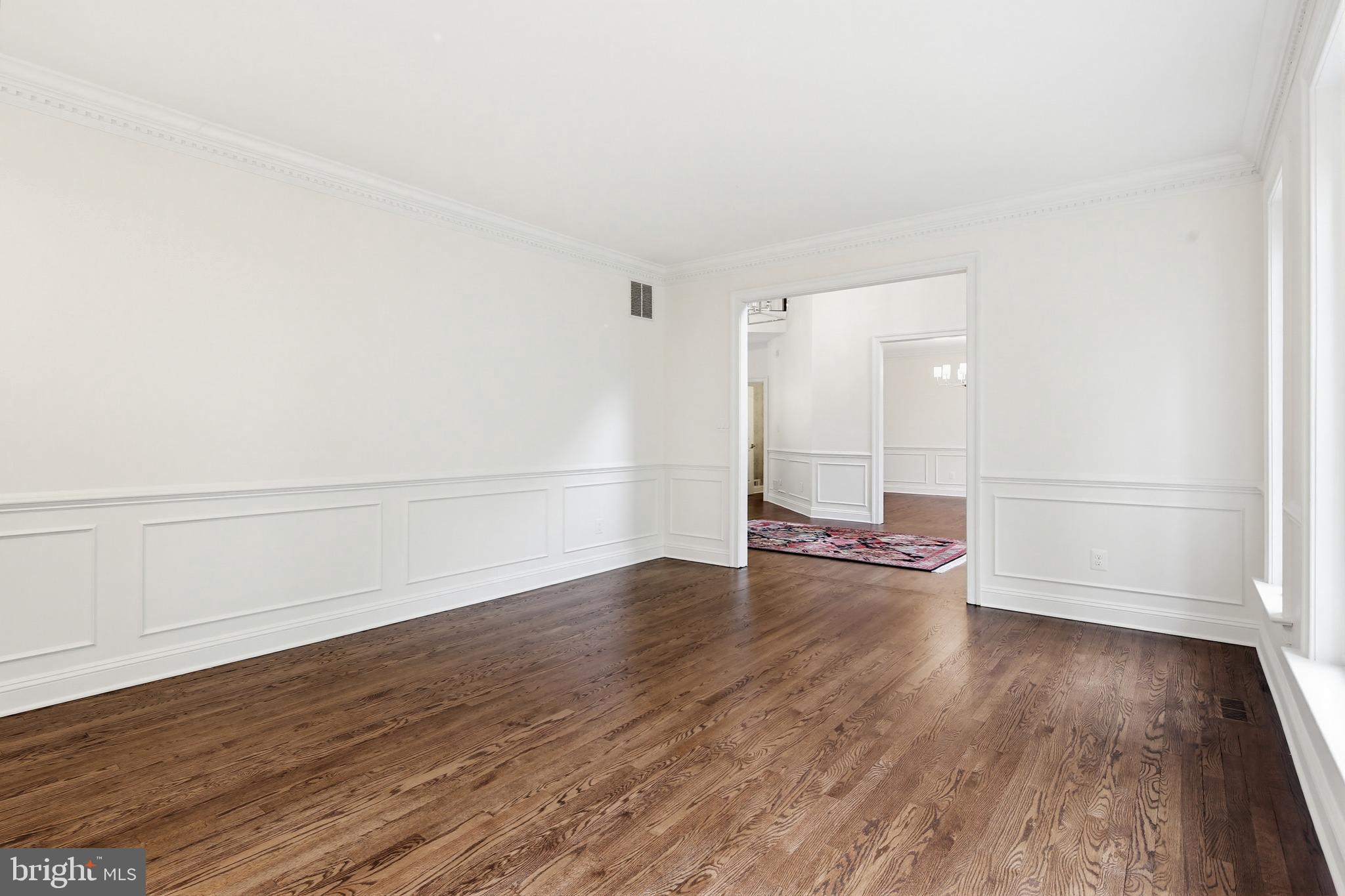 BUCKSKIN WOODS - Residential
