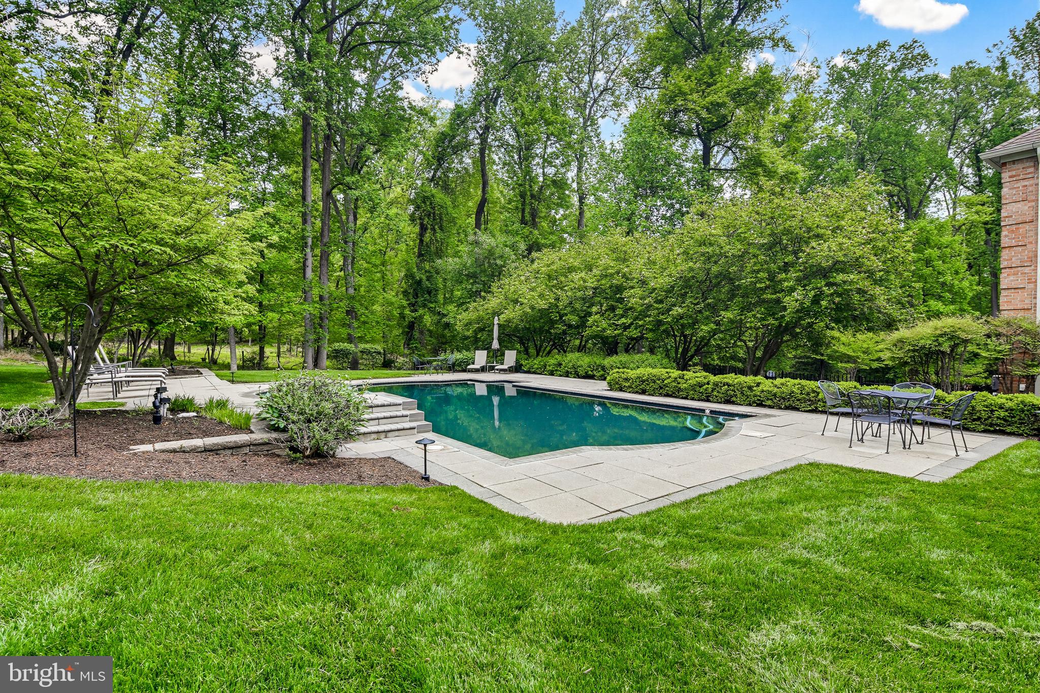 BUCKSKIN WOODS - Residential