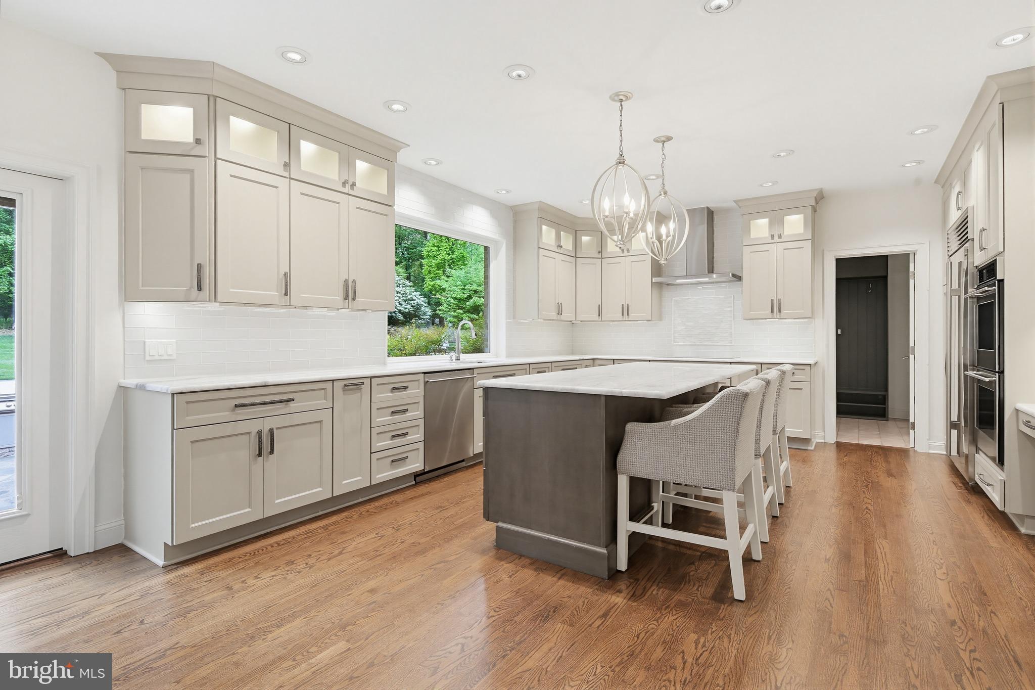 BUCKSKIN WOODS - Residential