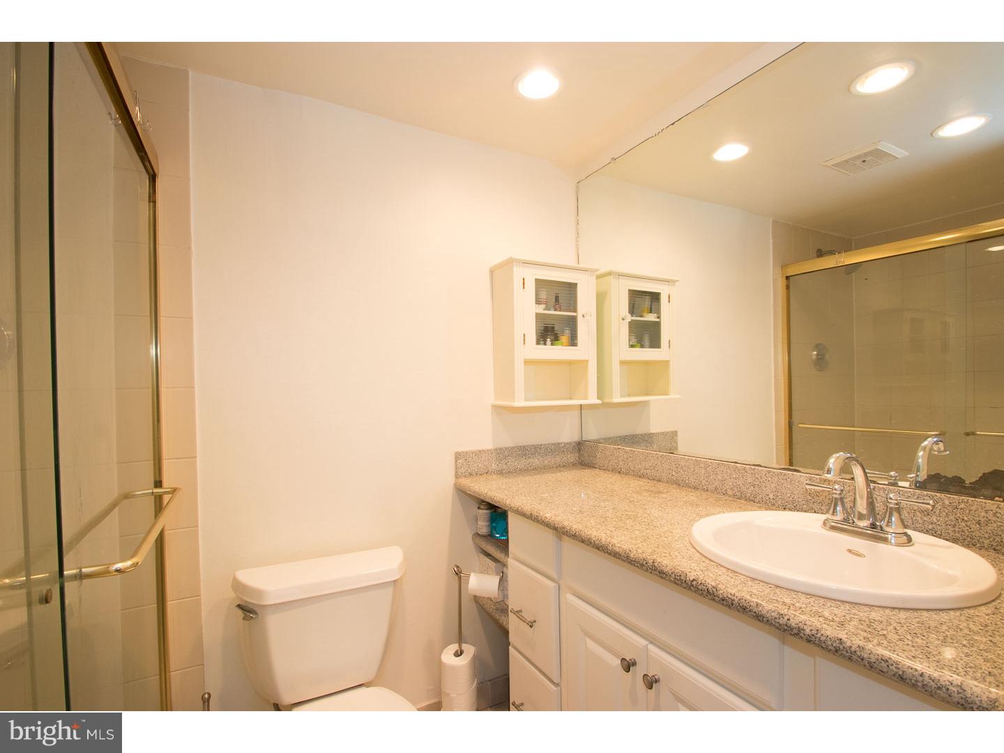 GYPSY LANE CONDOS - Residential