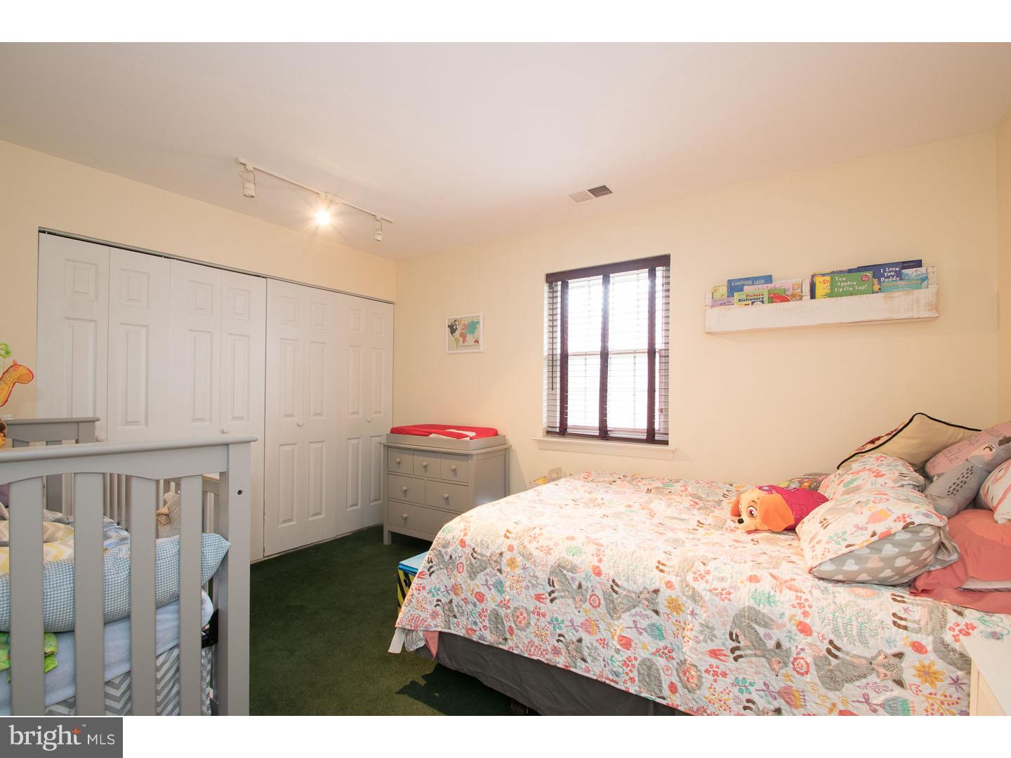 GYPSY LANE CONDOS - Residential