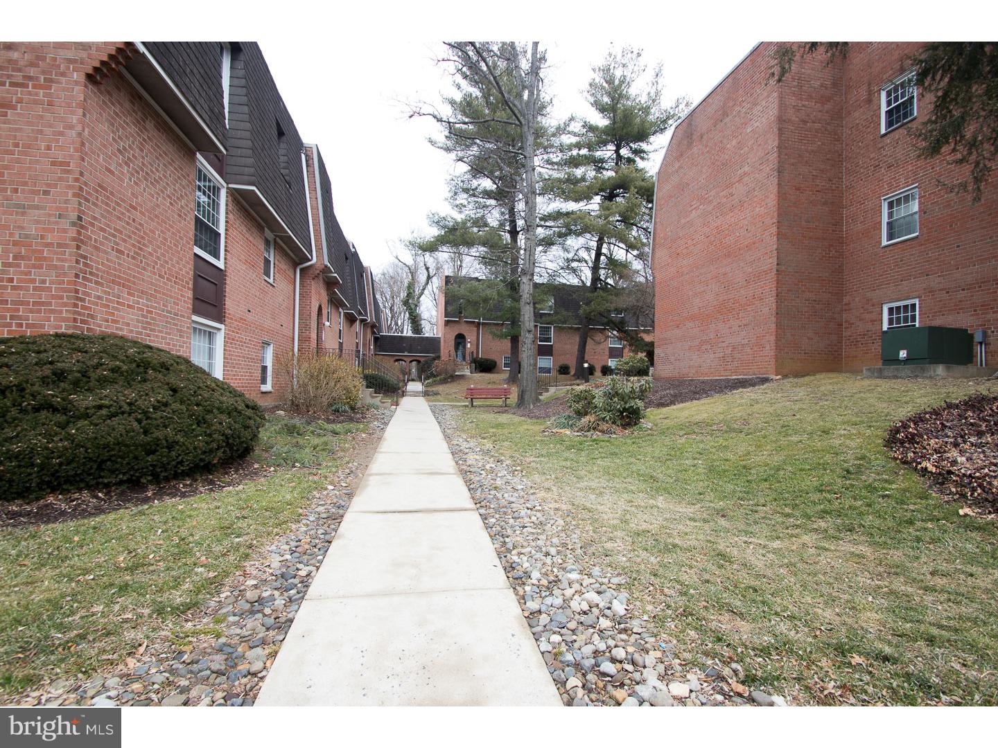 GYPSY LANE CONDOS - Residential