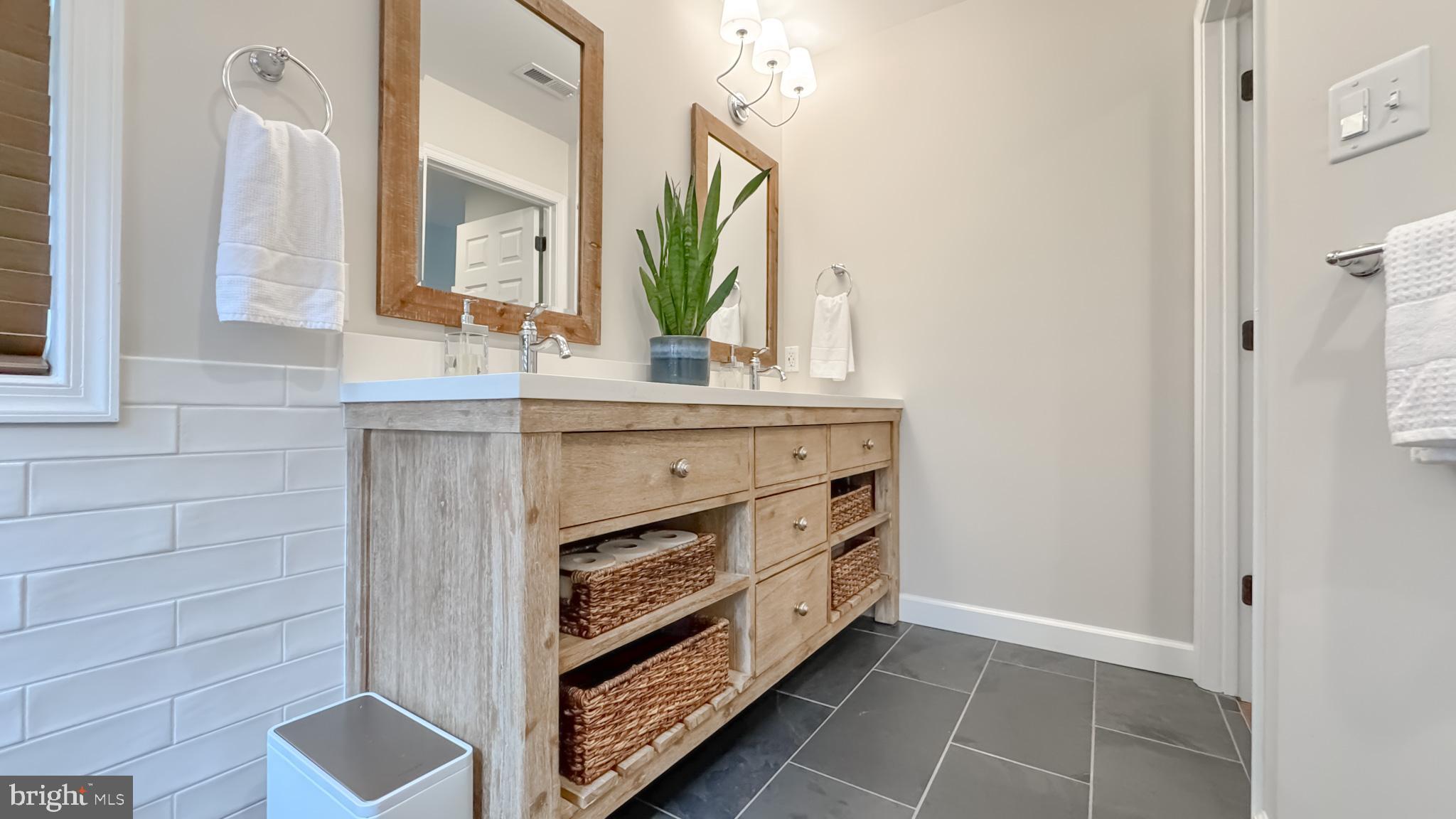 BROOKSTONE - Residential