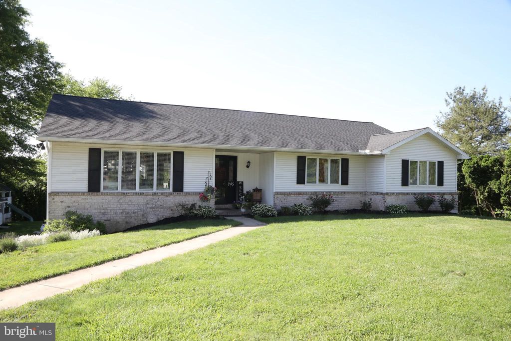 Photo of 245 Moyer Ridge Drive, MANHEIM, PA 17545 (MLS # PALA2070510)