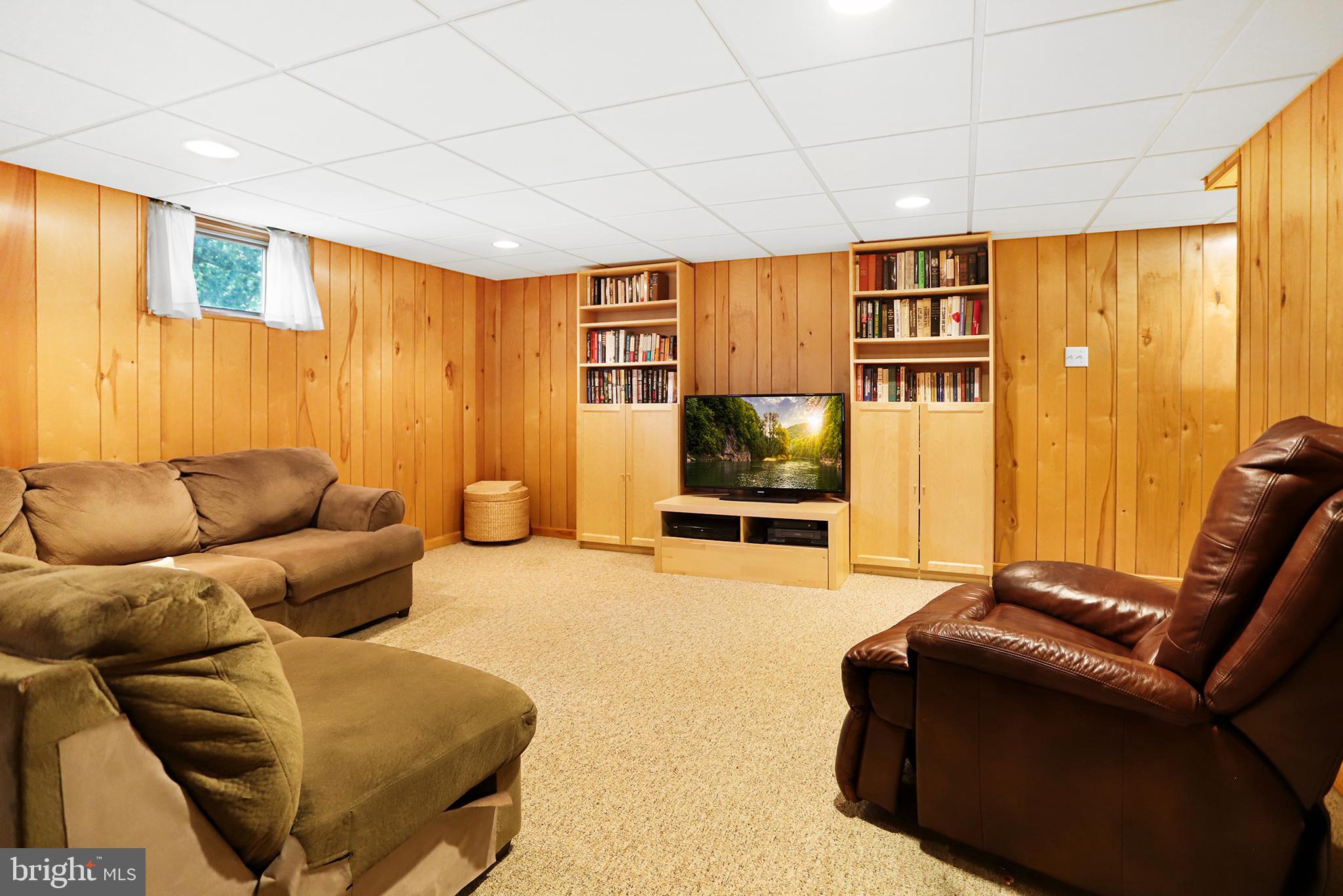 SCENIC HILLS - Residential