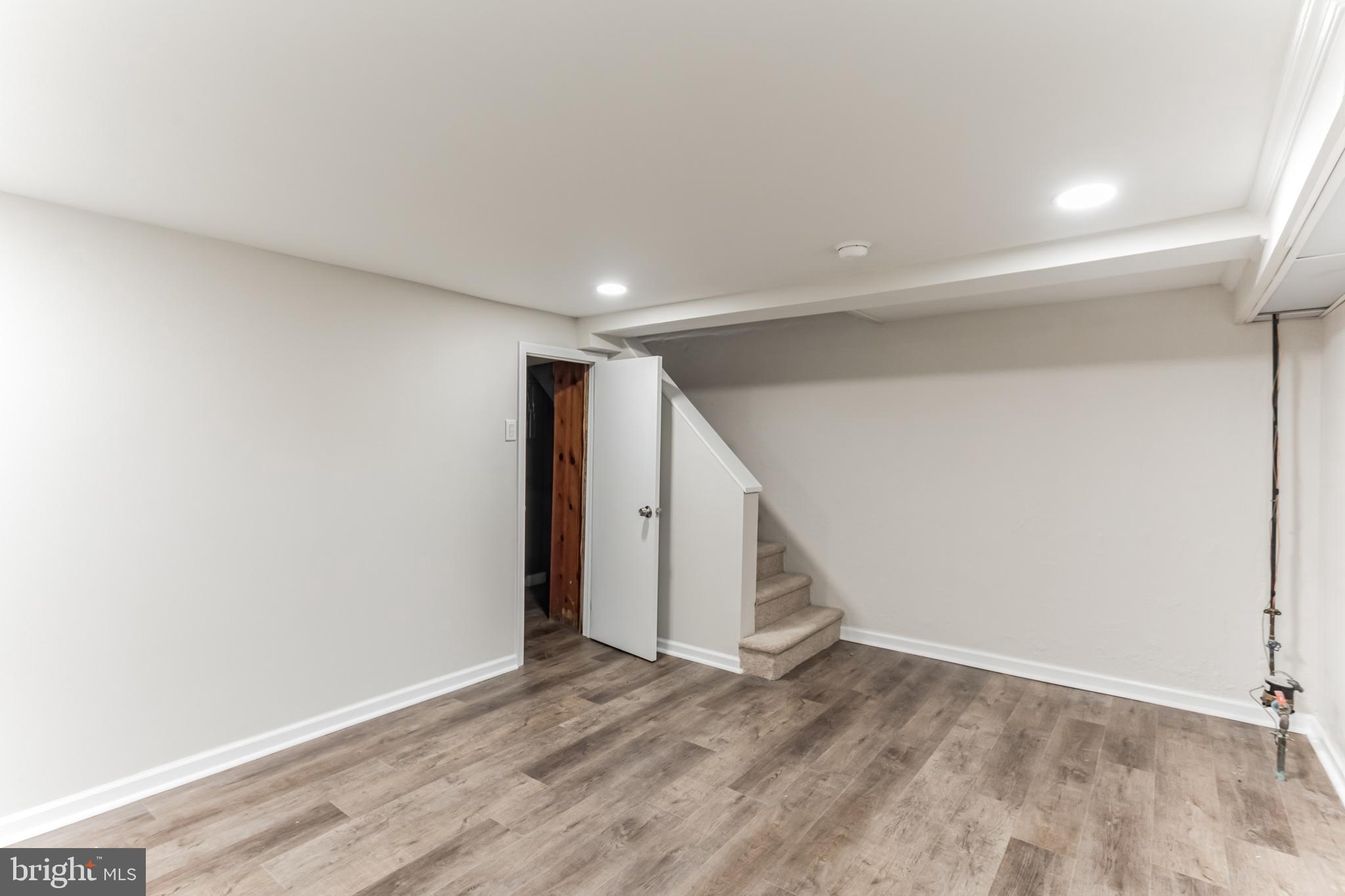 DELMAR VILLAGE - Residential