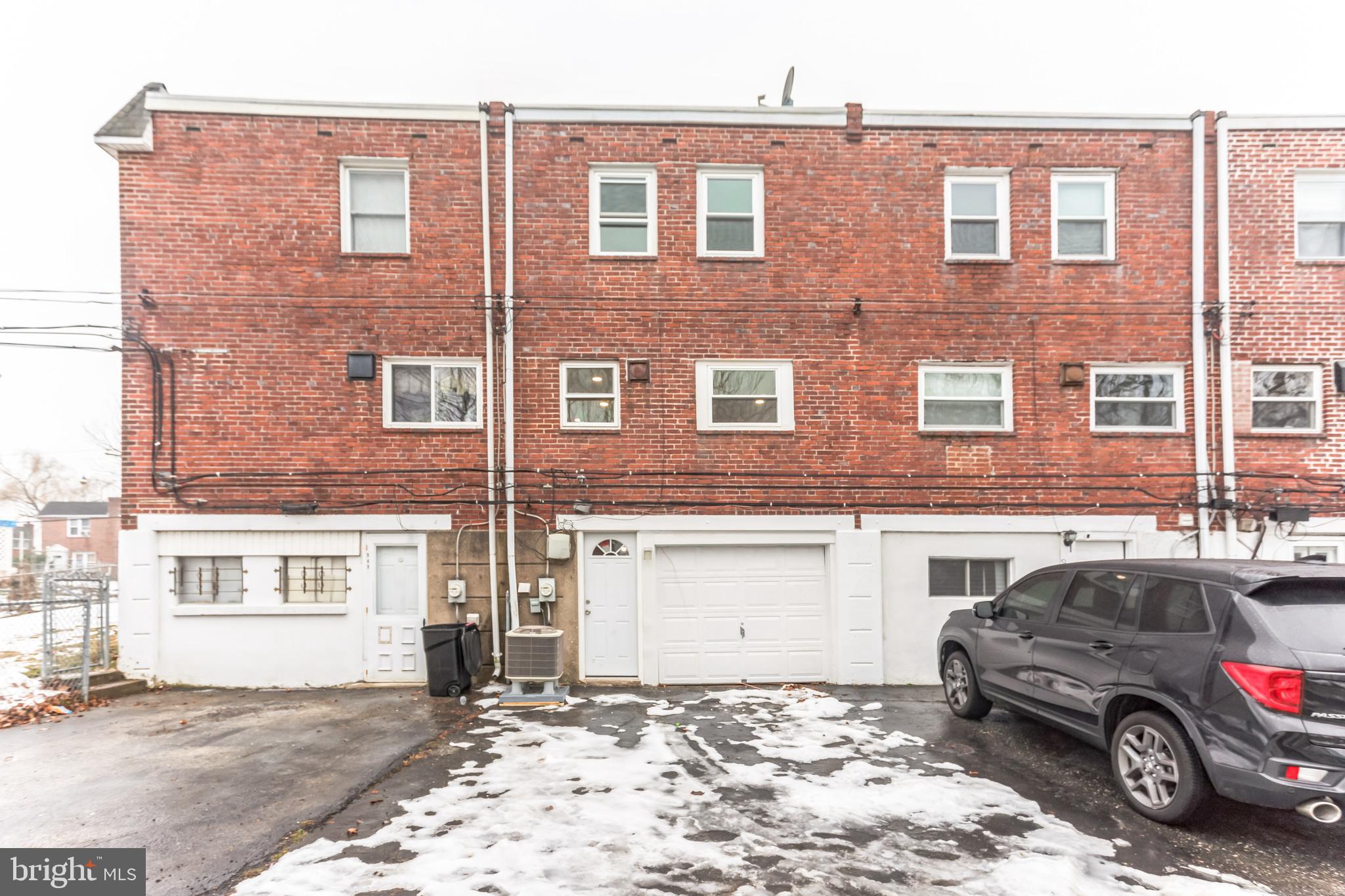 DELMAR VILLAGE - Residential