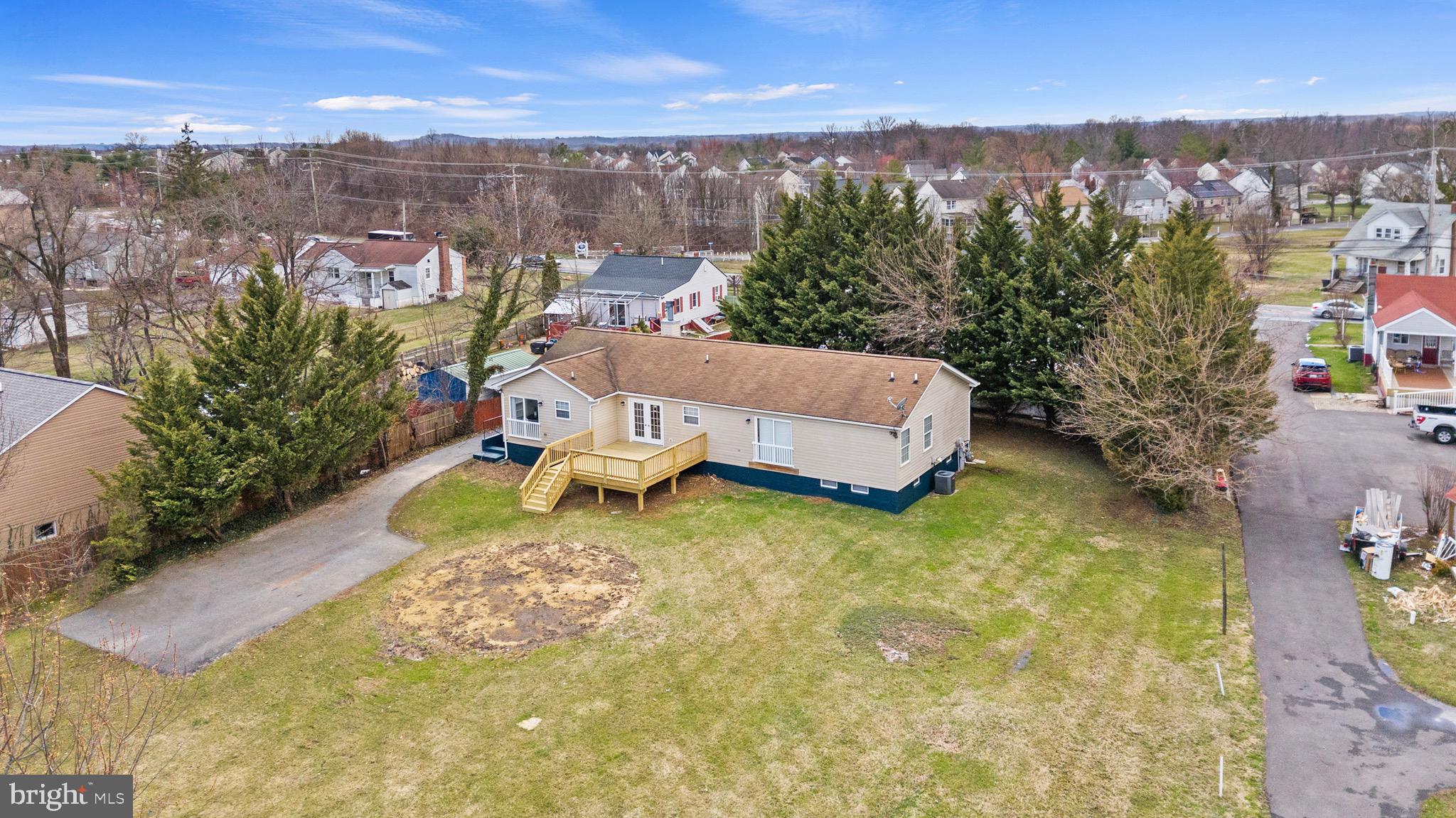 WINDSOR  MILL - Residential