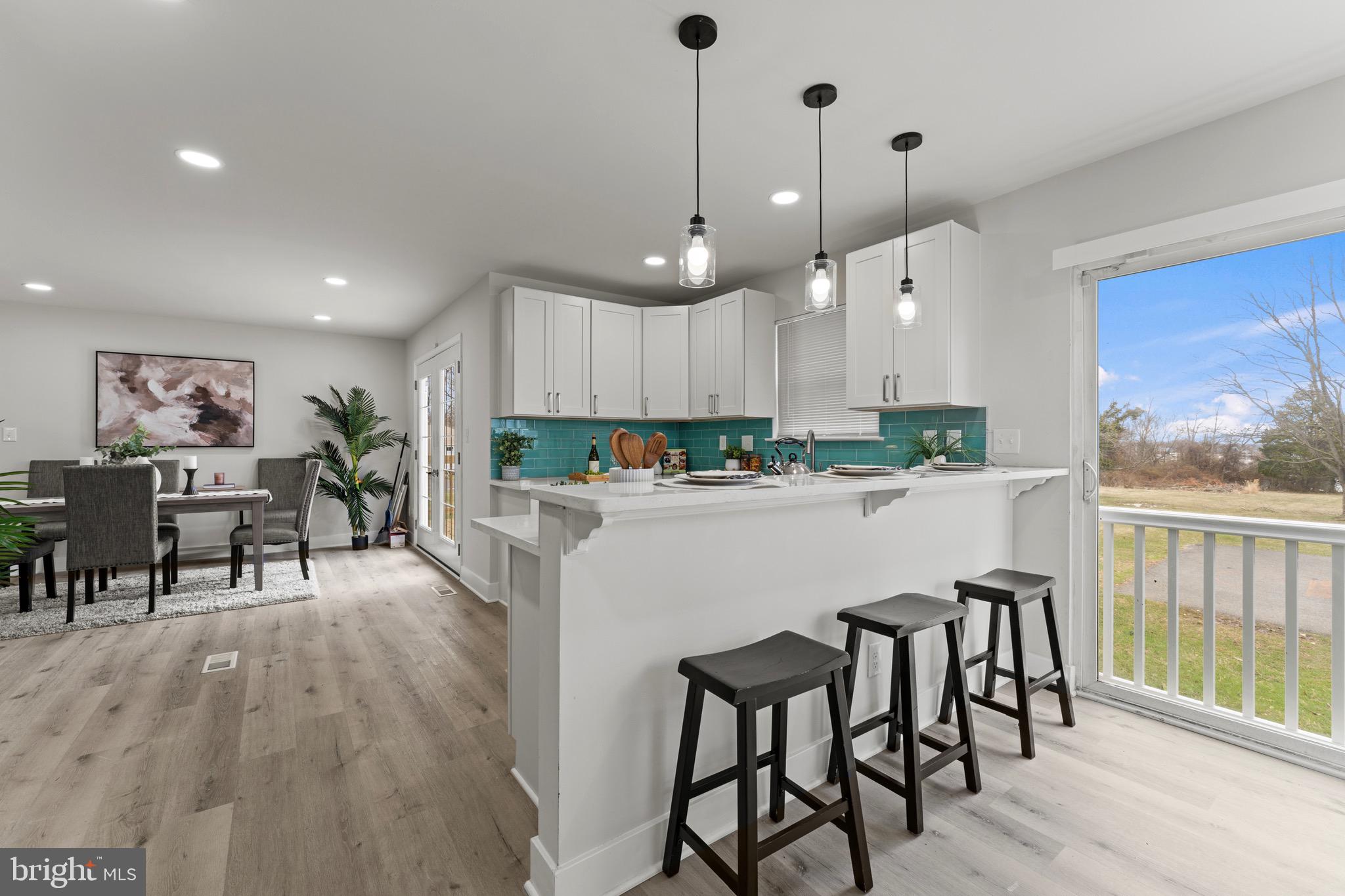 WINDSOR  MILL - Residential