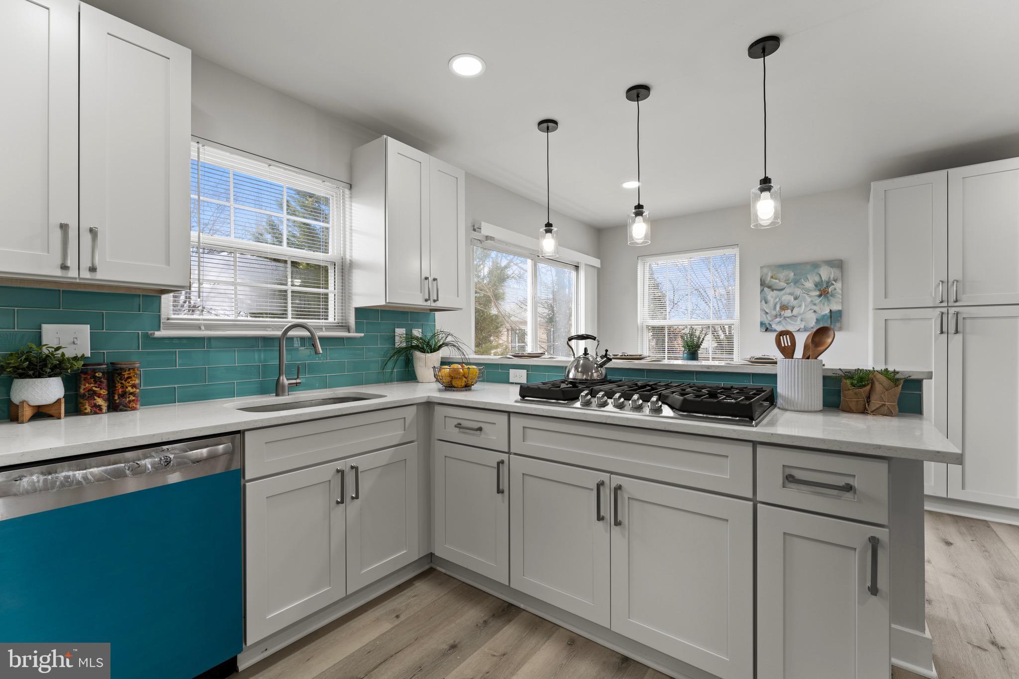 WINDSOR  MILL - Residential