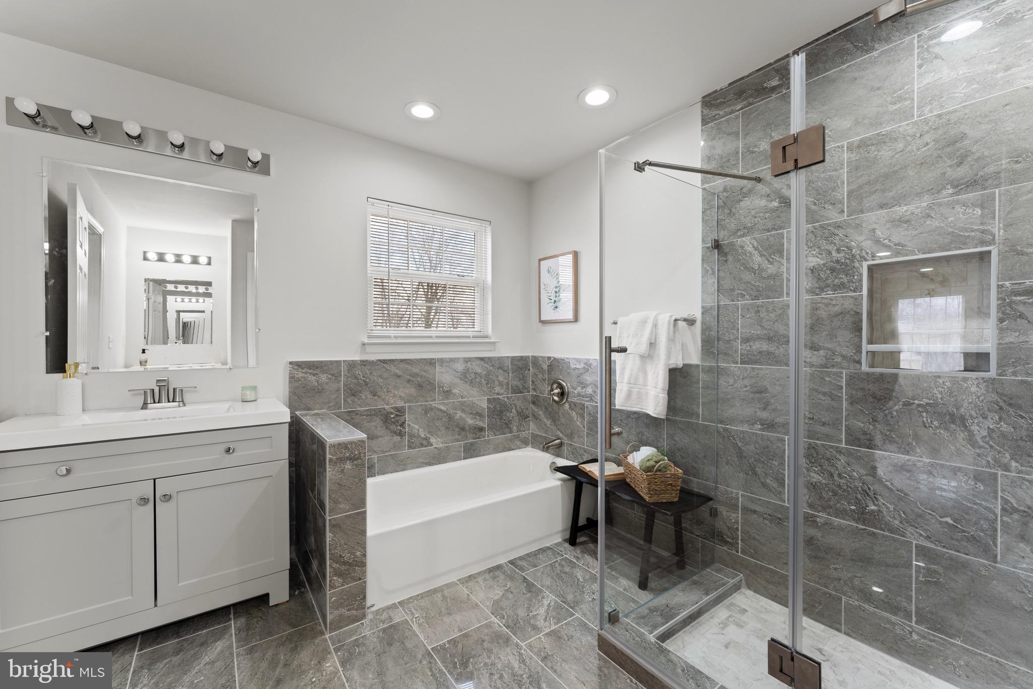 WINDSOR  MILL - Residential